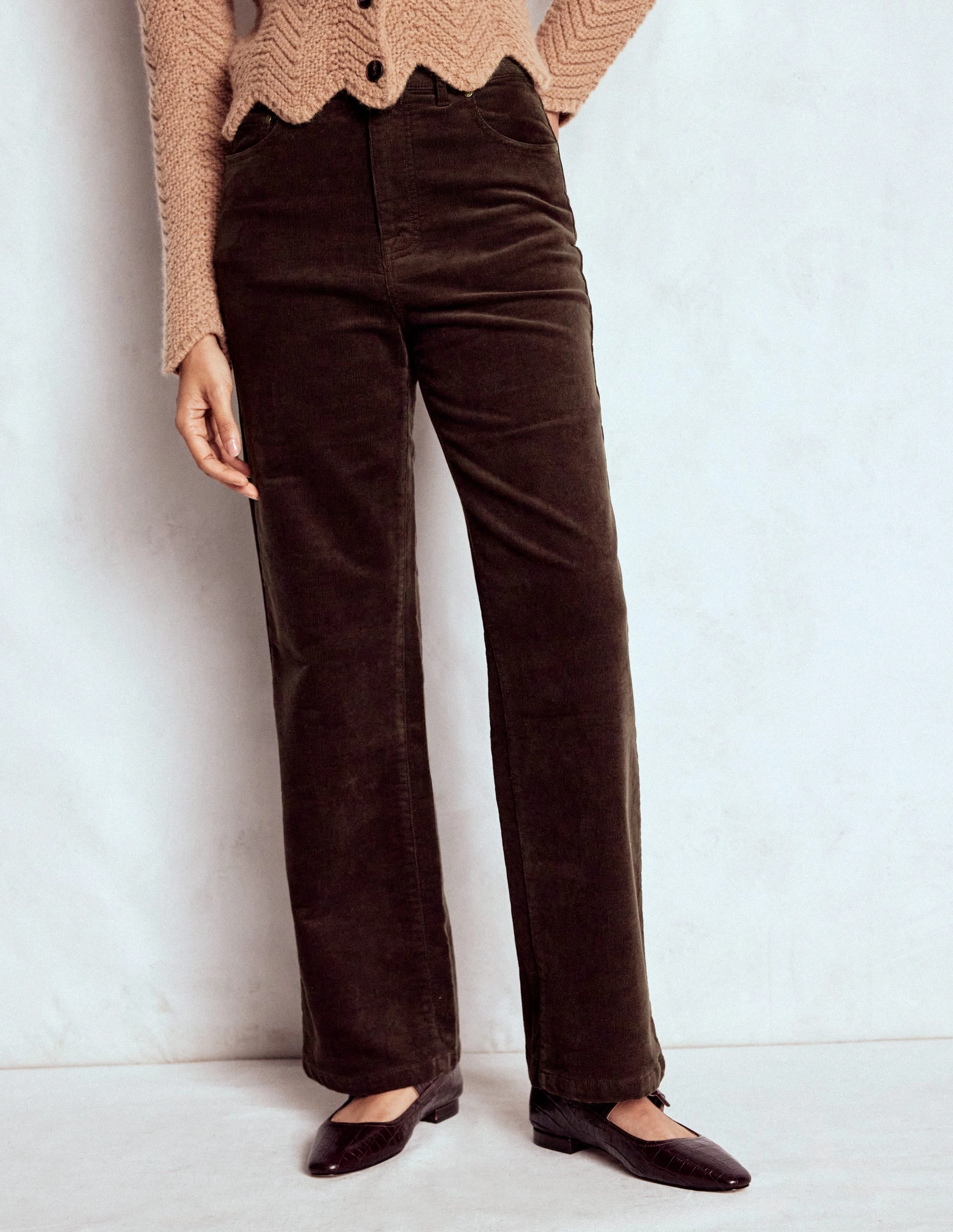 5-Pocket Cord Column Jeans-Espresso Performance Ready