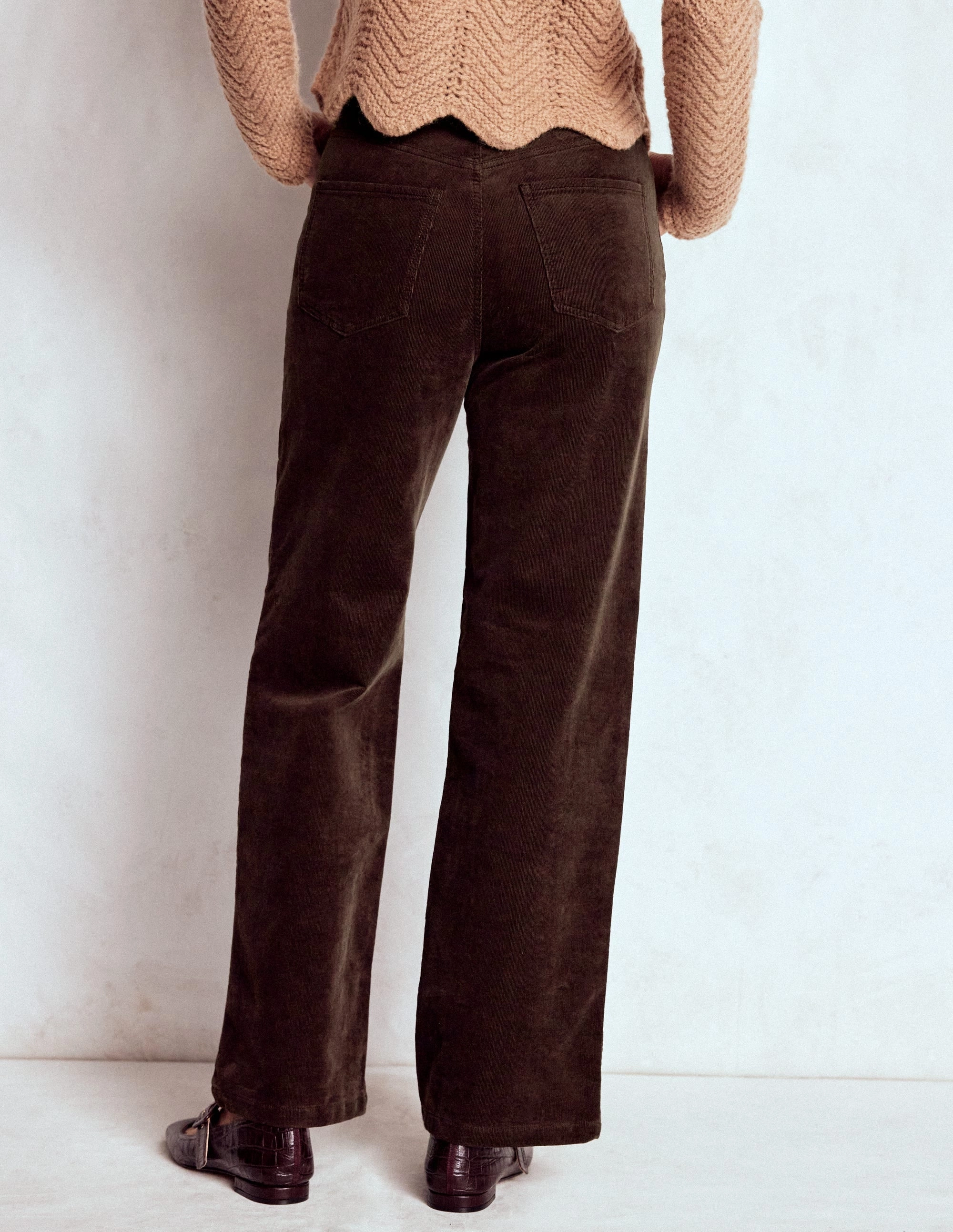 Neutral Look 5-Pocket Cord Column Jeans-Espresso