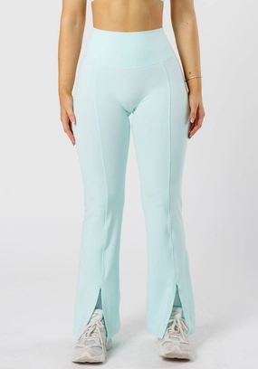 Reluna? Front Slit Sculptseam? Flare Leggings 31" Pale Jade Beach Walk For Adults