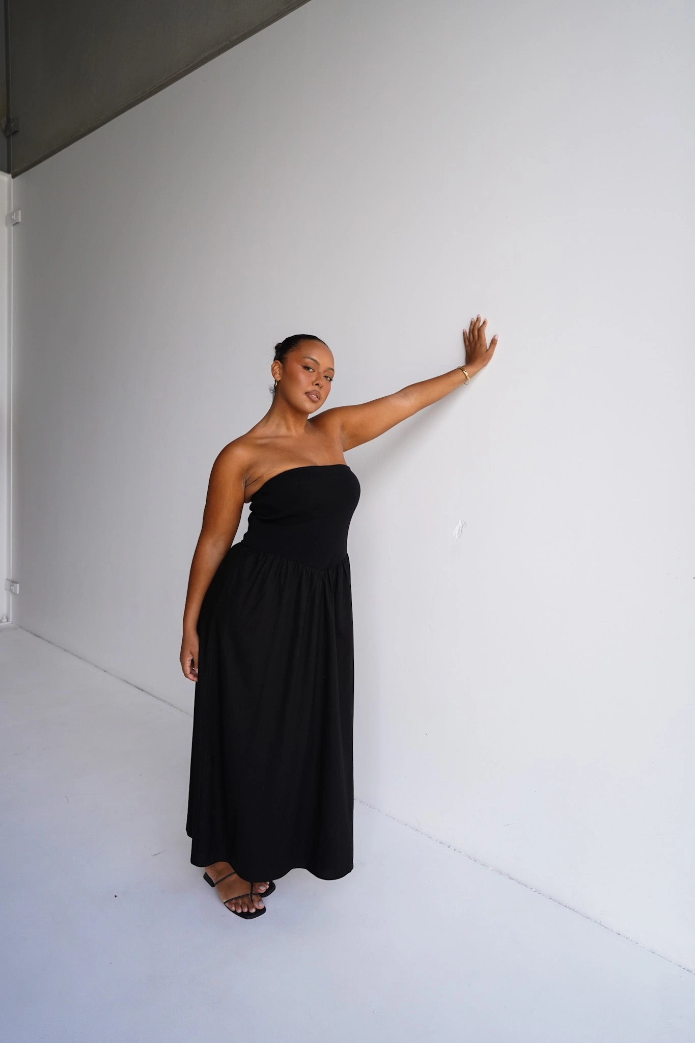 VELLA DRESS BLACK Lined interior Ankle-length