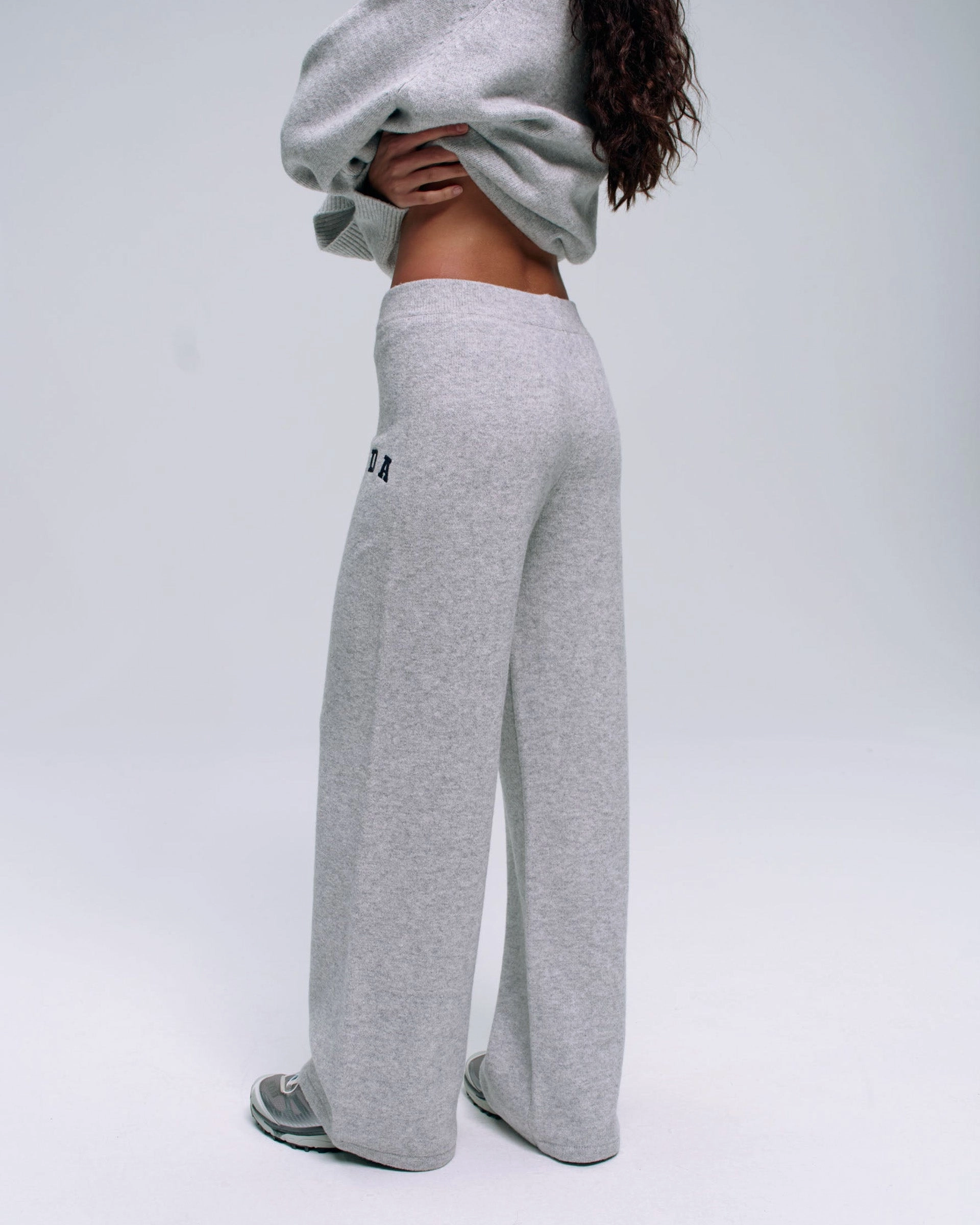 RuggedDurability ADA Knit Straight Leg Sweatpants  - Light Grey Melange/Navy Blue