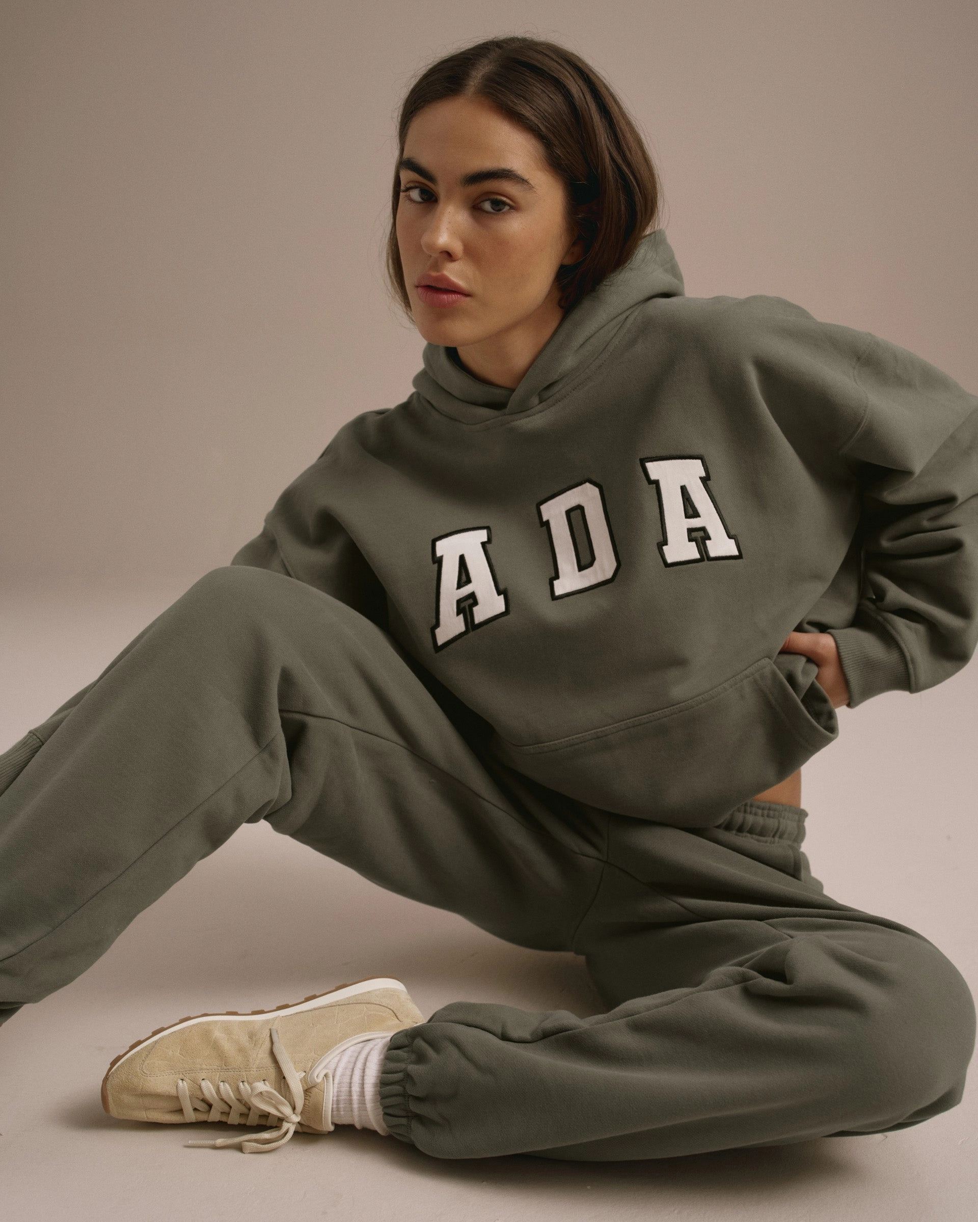 ADA Sweatpants - Olive Green Quick Dry Fabric Relaxed Vibe