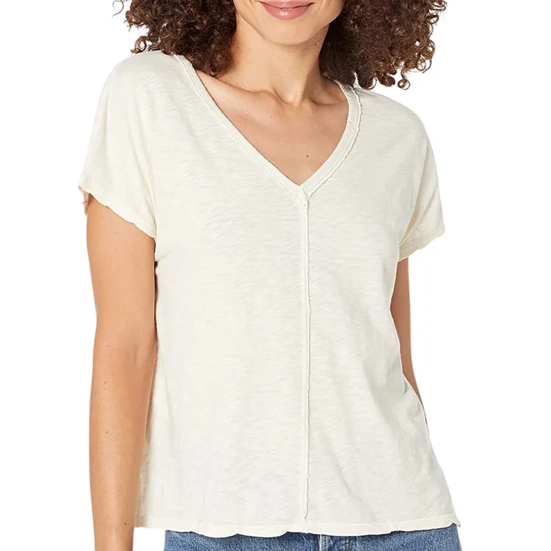 Comfy Apparel Smooth Neckline Anime - inspired Lizzy V-Neck Tee