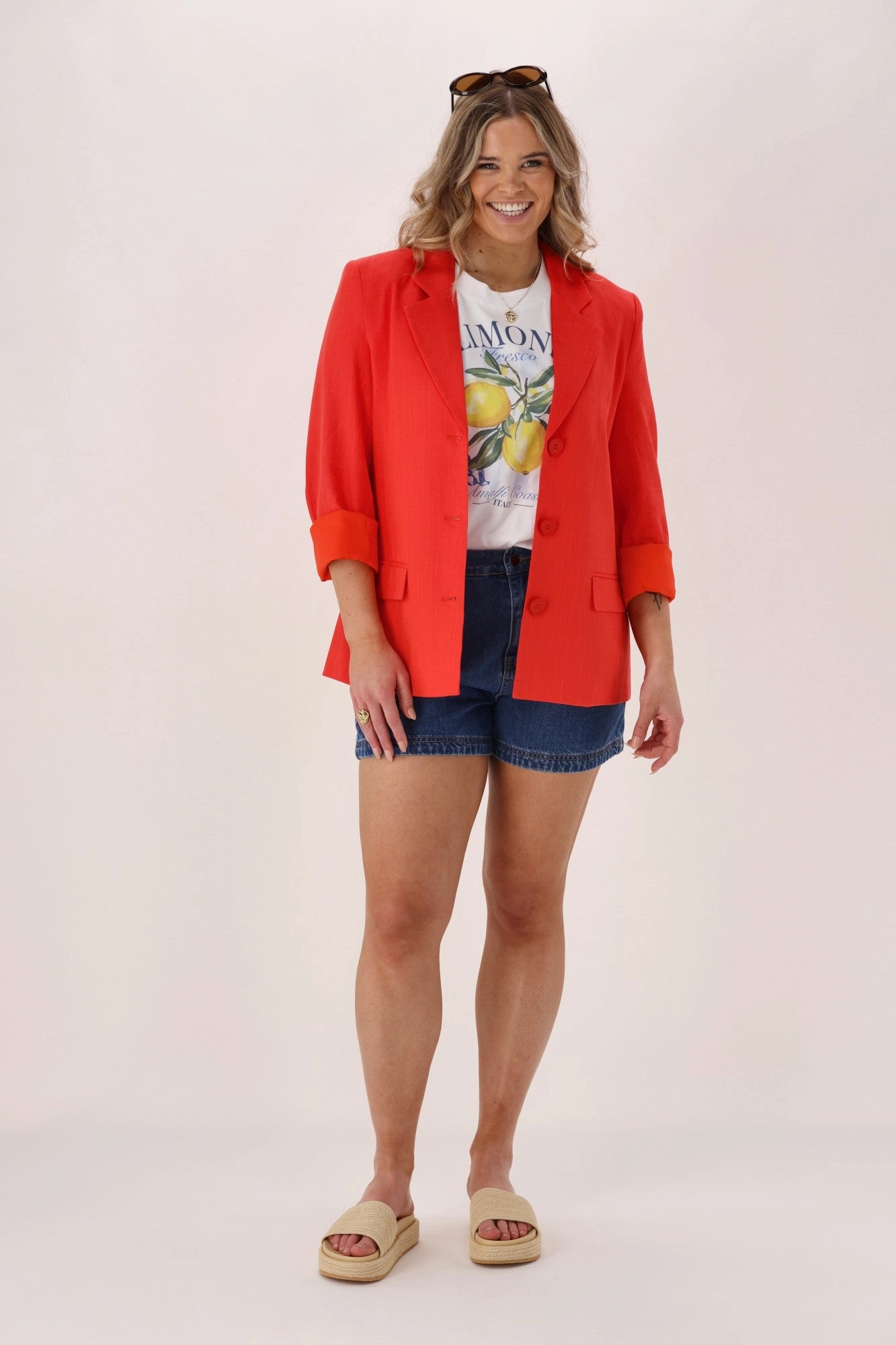 Puffer Design Cross Ventilation Panels Shine On Label Avelina Linen Blend Blazer Coral