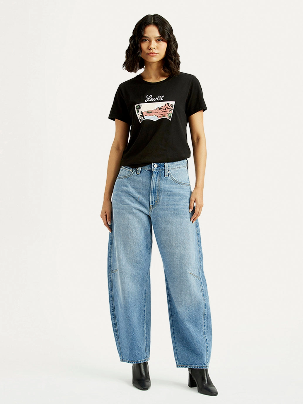 Travel Outfit Evening Stroll Minimalist Comfy Design Women's Cinch Light Blue Barrel Loose Fit Mid Rise Jeans