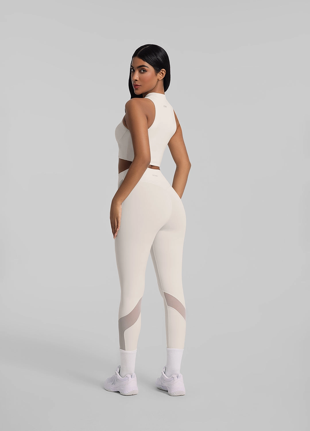 Day Ready Butt Lifting Design Zip Front Mesh Leggings