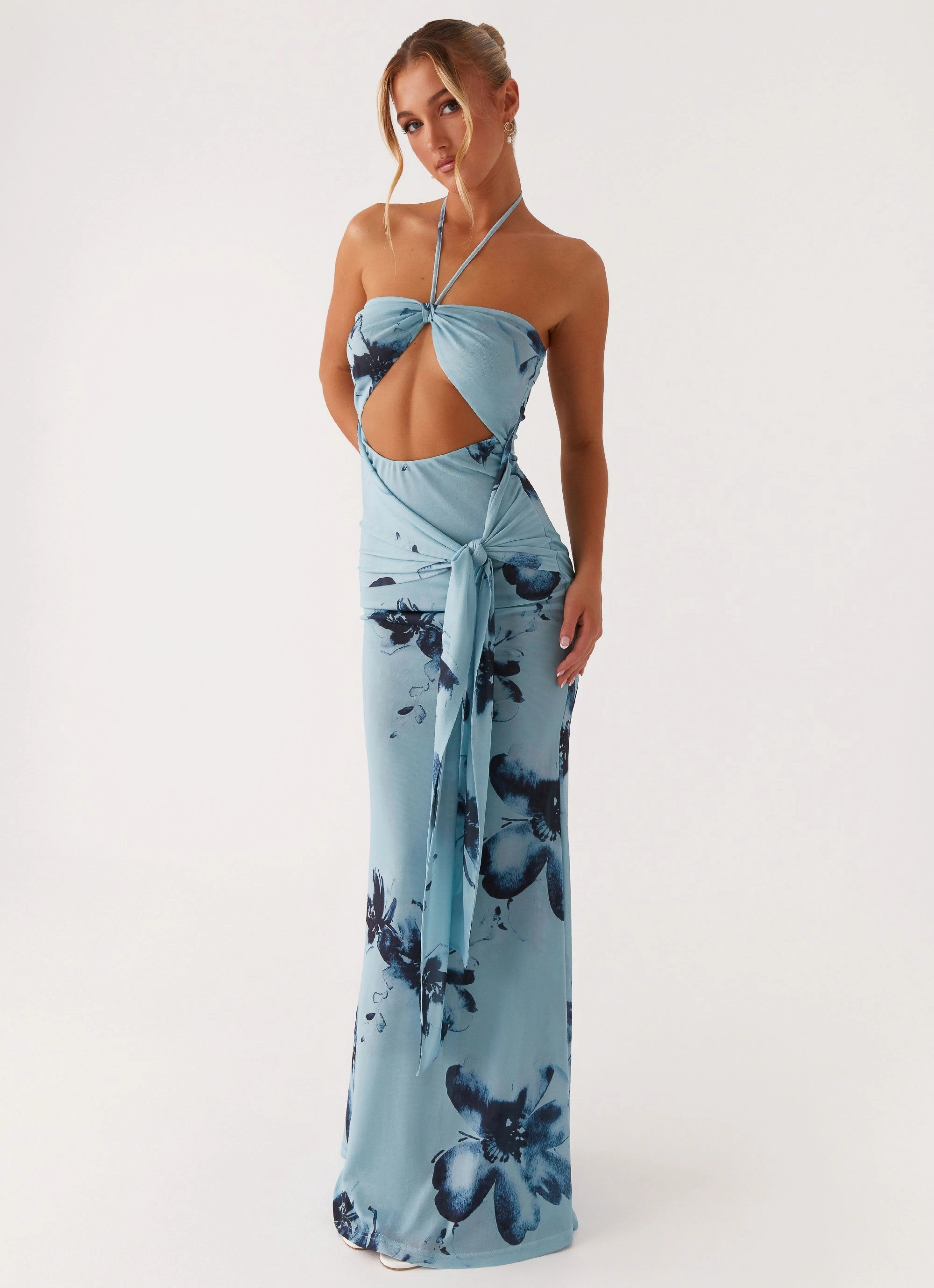 Feminine Fit Antonia Maxi Dress - Black Blue Floral
