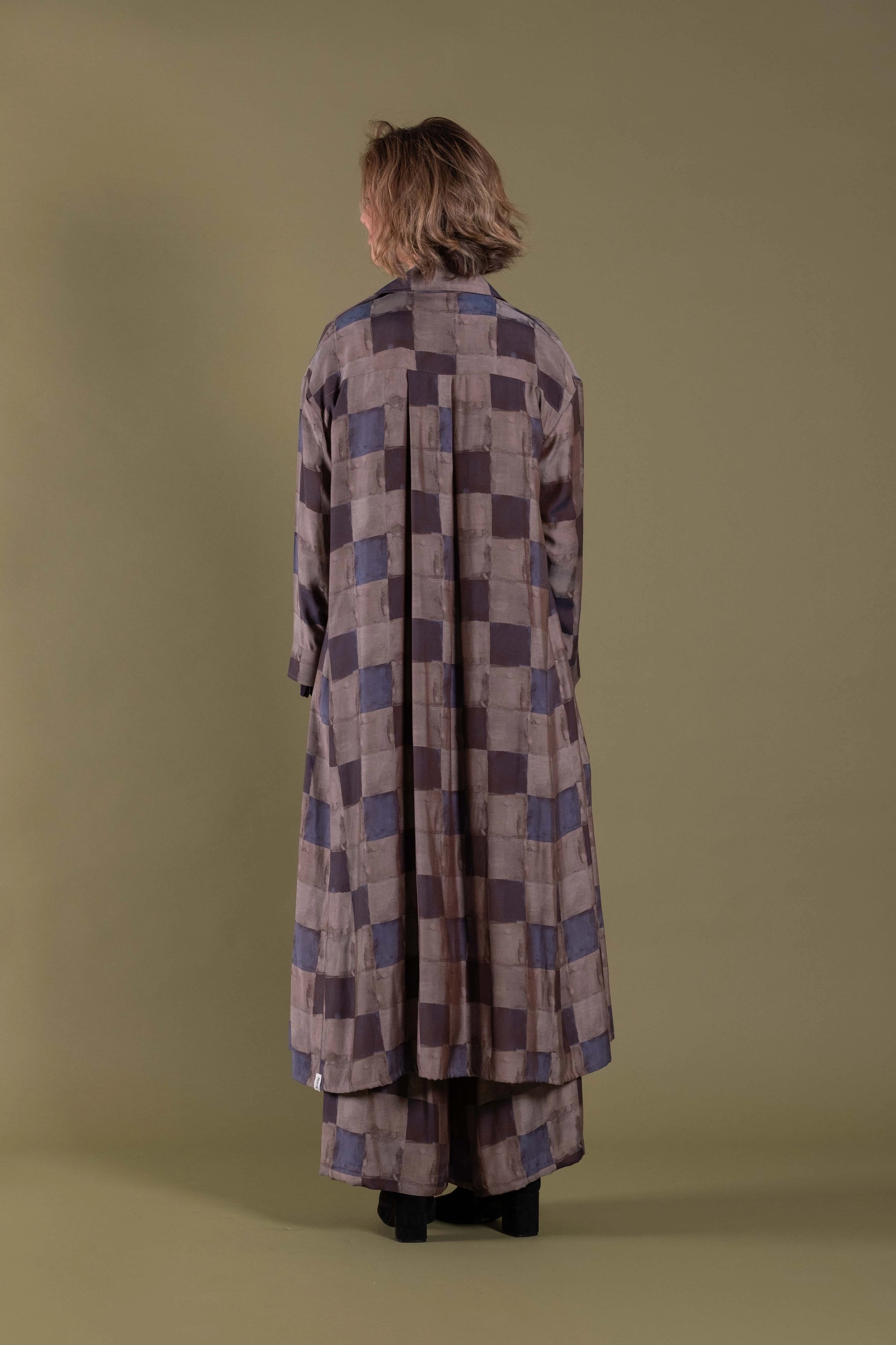 Casual Staple Lightweight Comfort Deeanne Hobbs - DHW25-86 Trooper Shirt