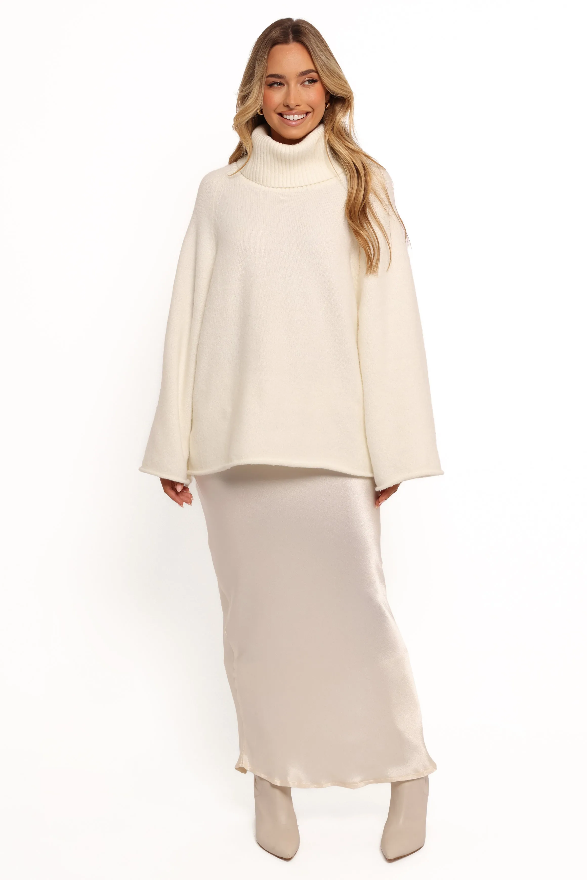 Bindy Cowlneck Knit Sweater - White muted tone