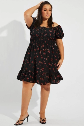 Lounge Outfit Lightweight-Layer Black Floral Fit And Flare Dress Short Sleeve Ruched Bust