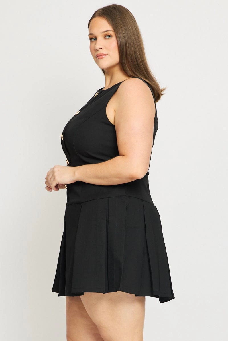 Built-In-Slip Social Ease Black Low Waist Dress Sleeveless Golden Button