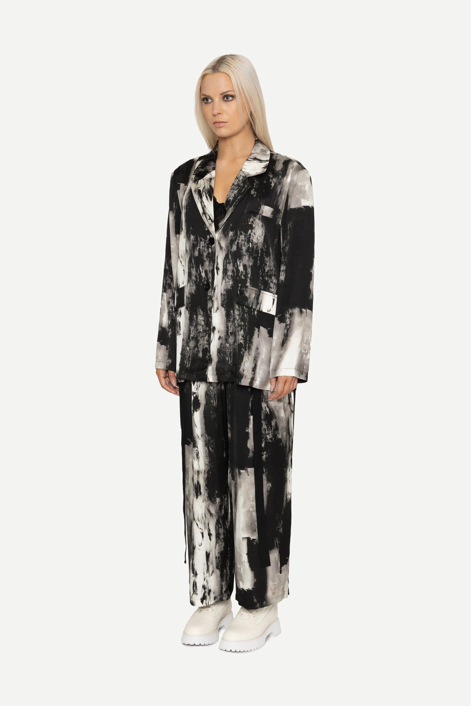 Bone and Arrow - 5102 Aiden Jacket Secure Closure Systems