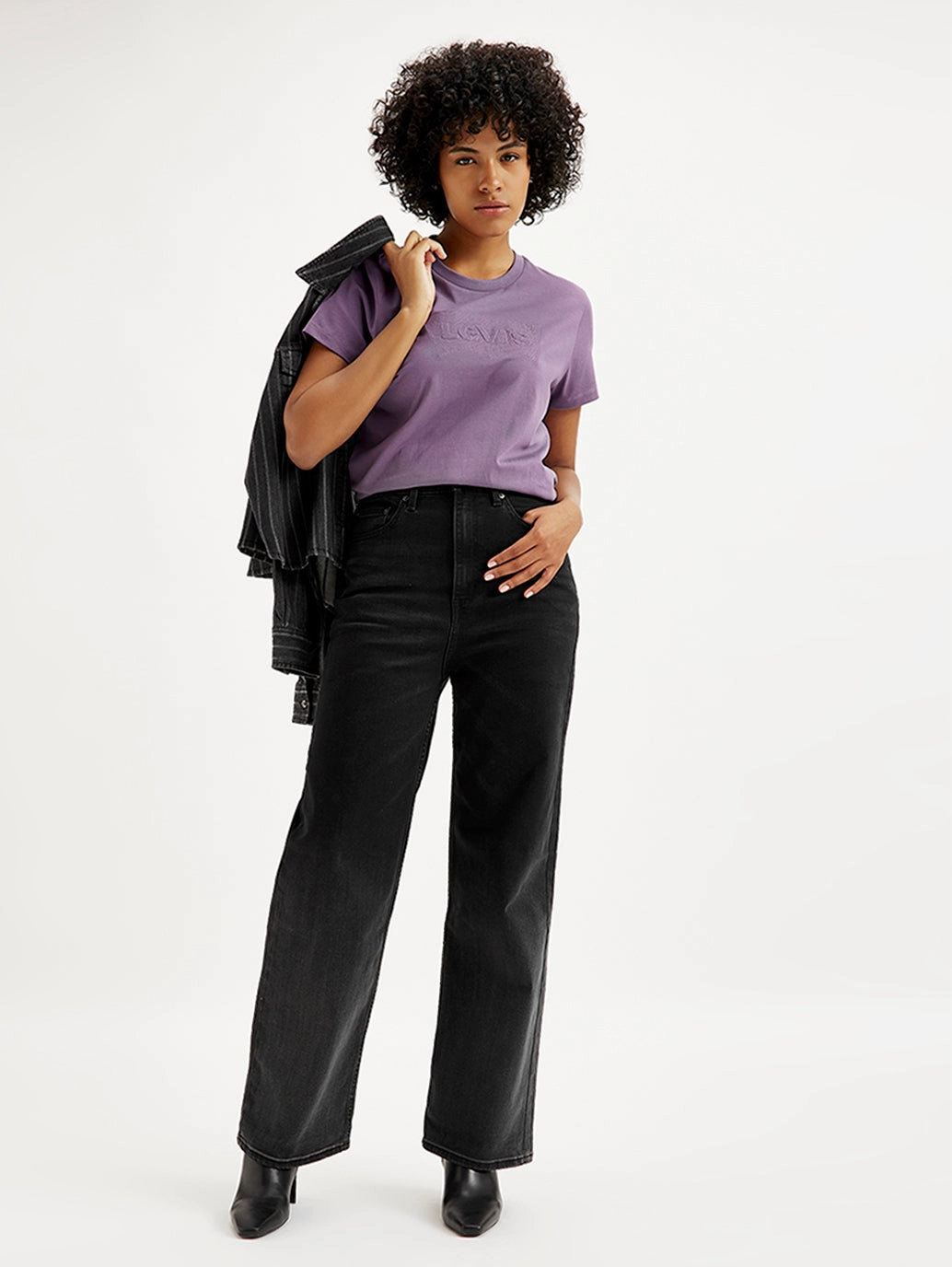 Outdoor Adventure Earthy Women's Black Loose Fit High Rise Jeans