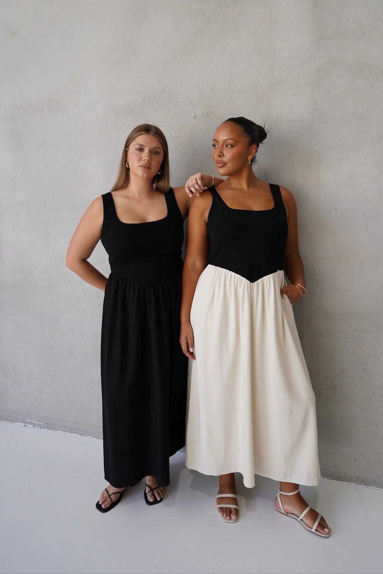 Coral Soft MYRA DRESS BLACK