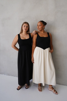 Coral Soft MYRA DRESS BLACK