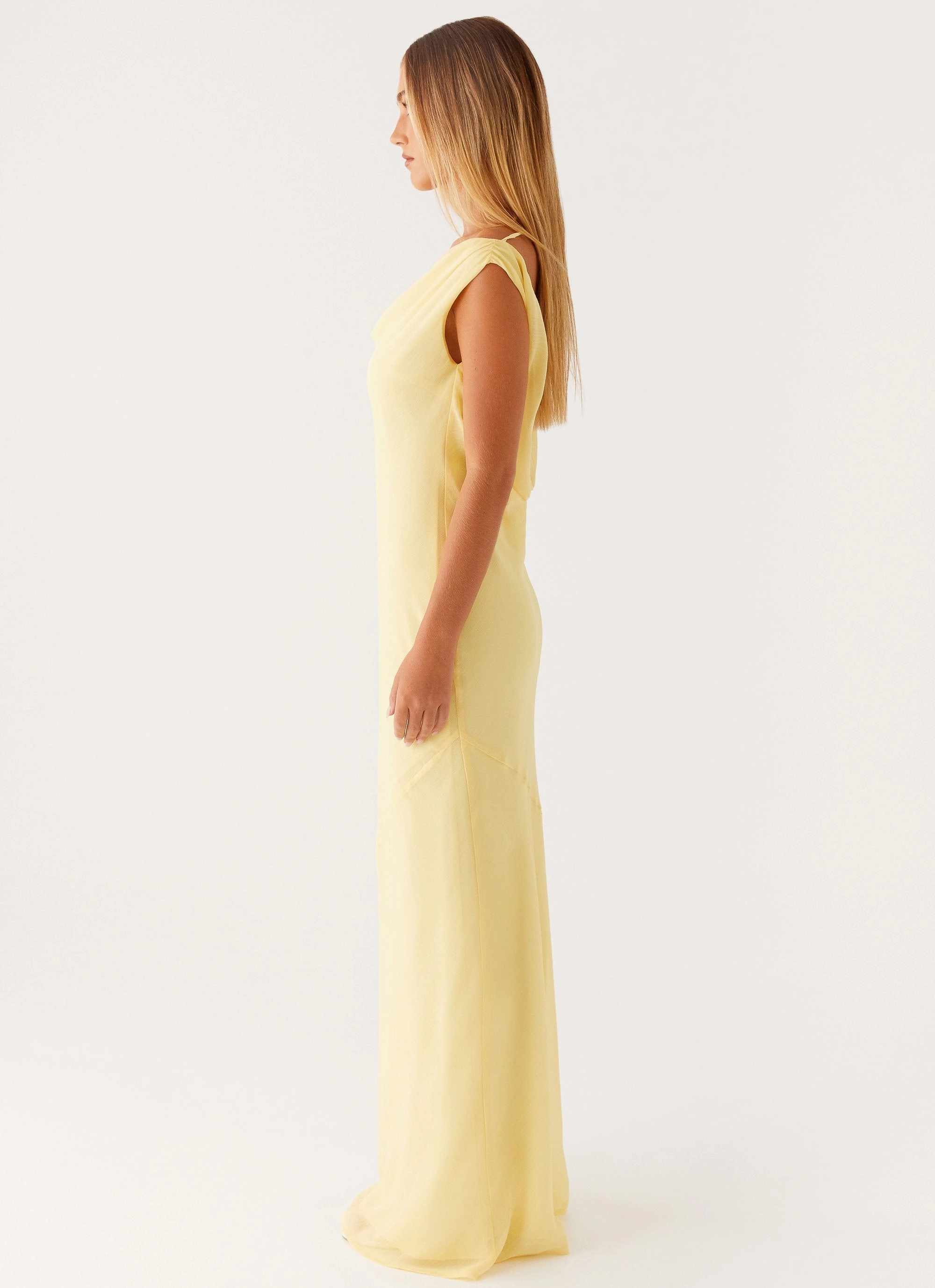 Fashion-Forward Fit Silky texture Brittany Chiffon Maxi Dress - Pastel Yellow