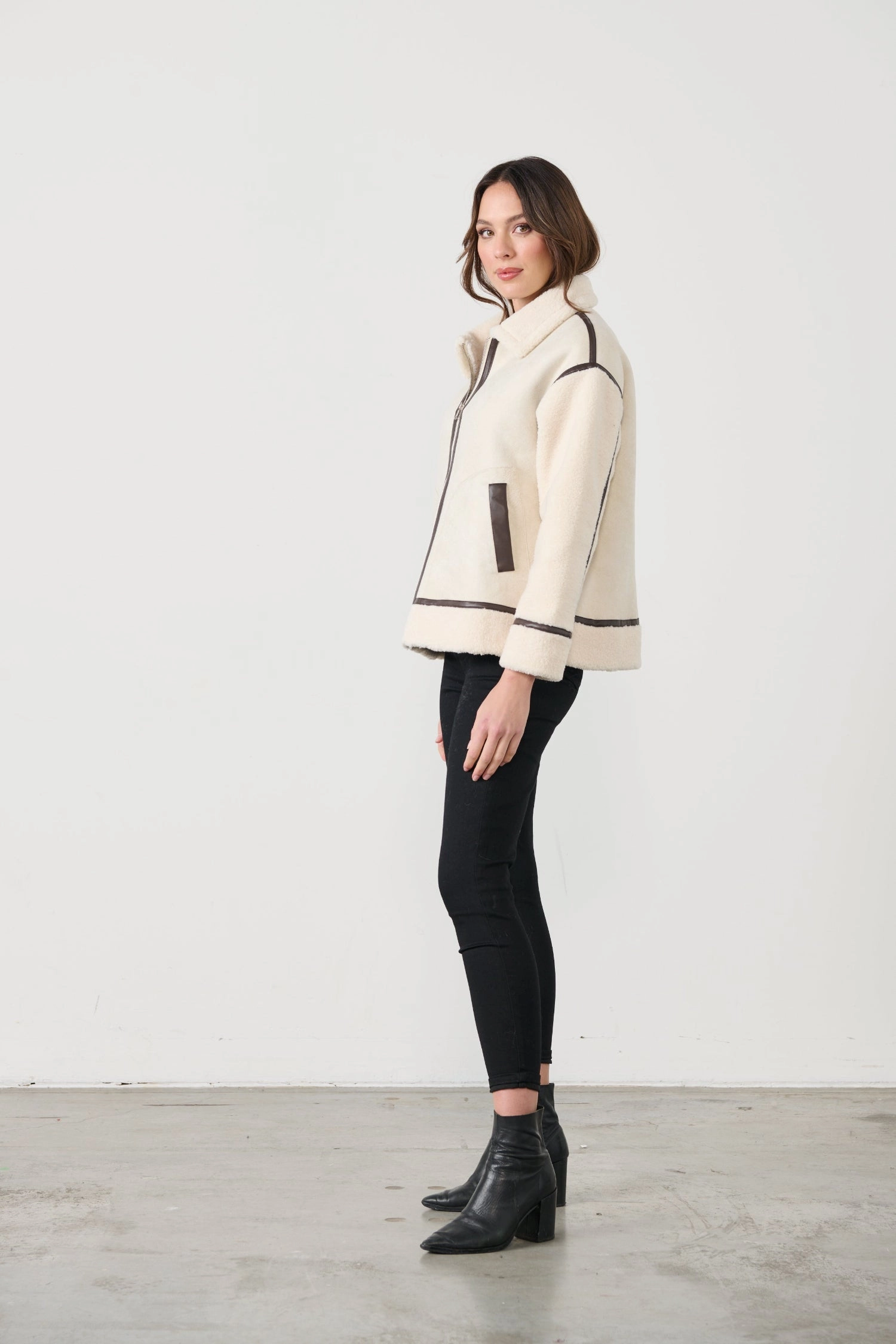 Street Ready Stylish Daily Fit Caju - CZ962 Faux Suede and Sherpa Jacket