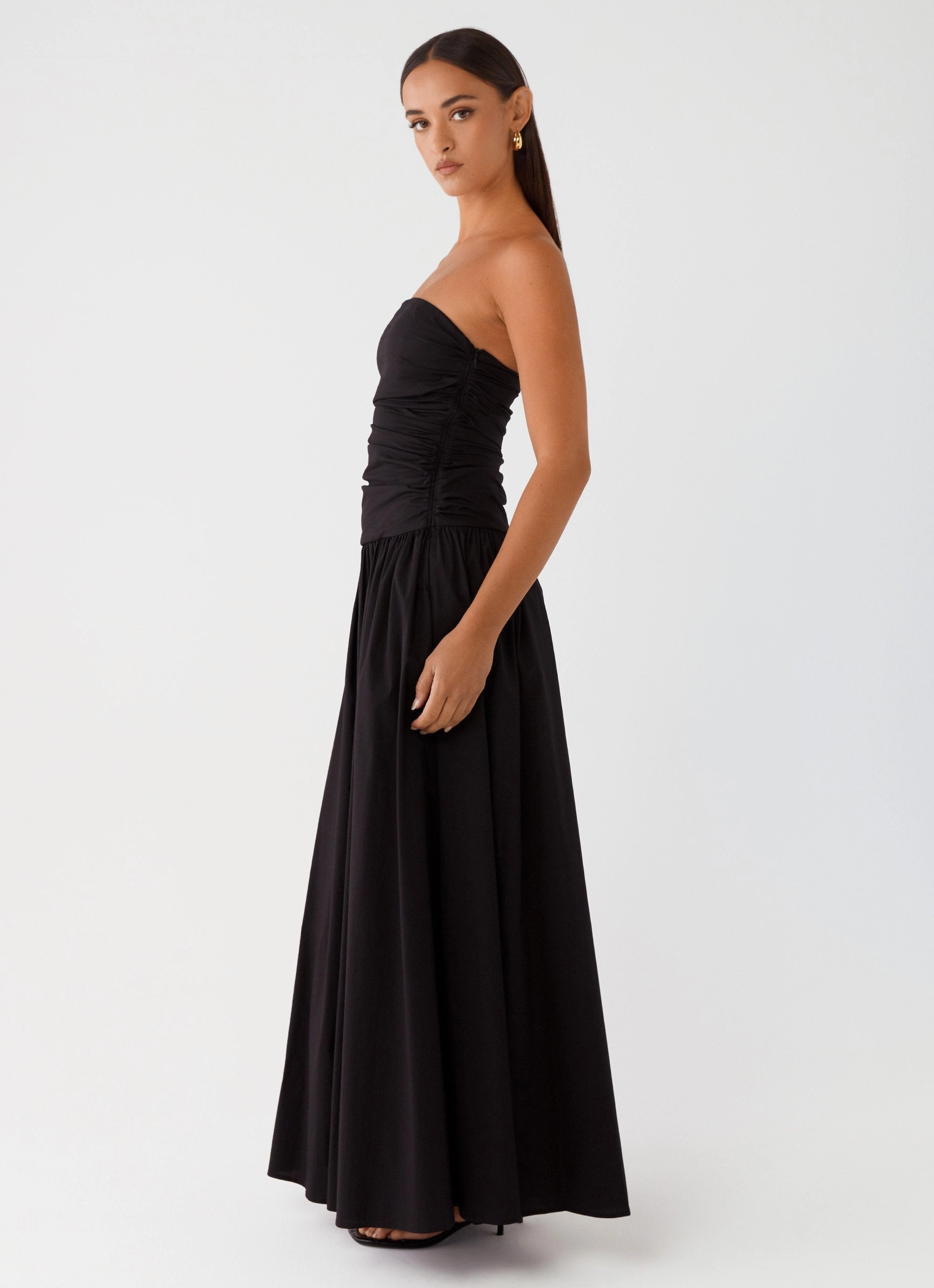 hypoallergenic Carmel Maxi Dress - Black
