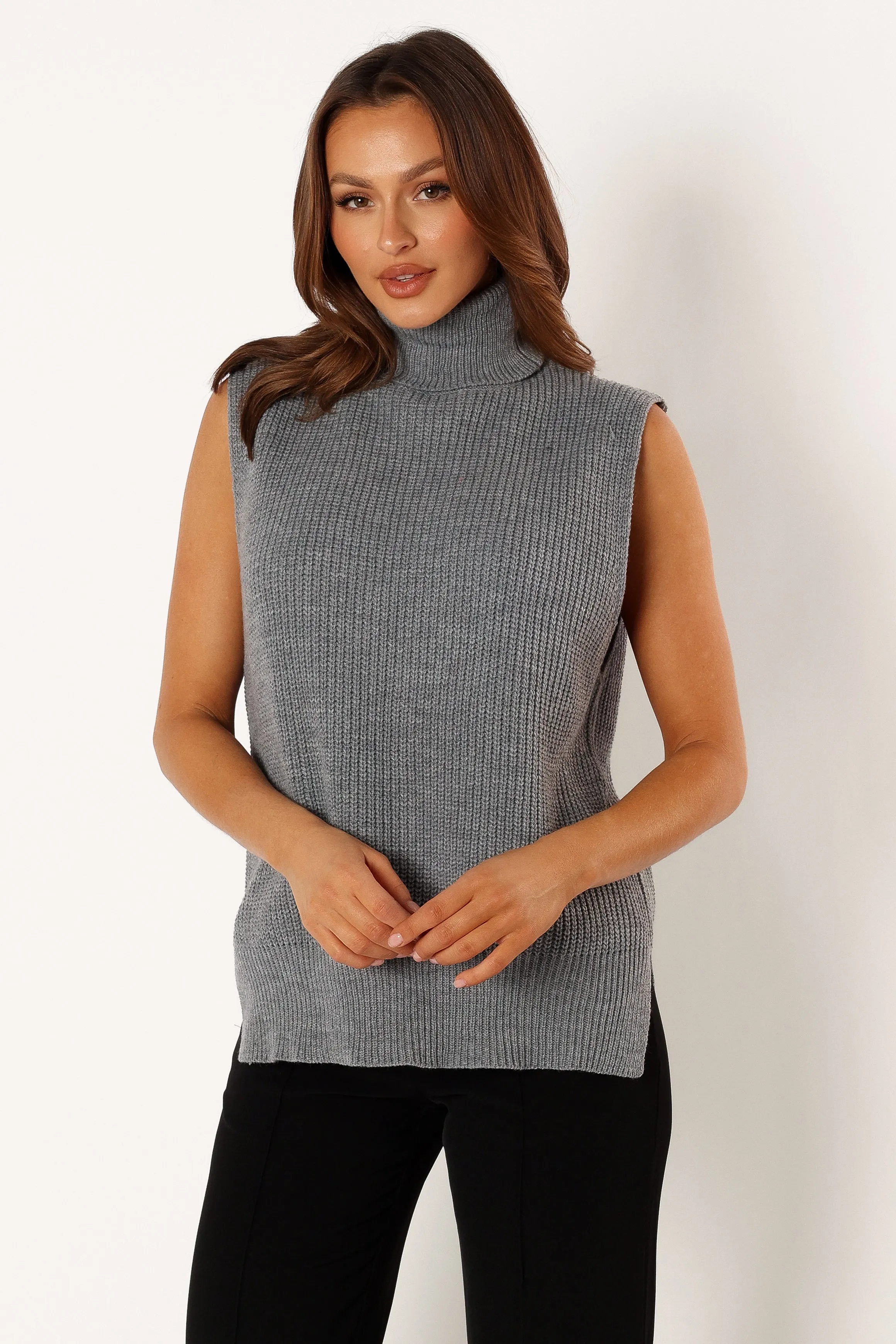 Ribbed Collar Detail Chill Proof Celaena Turtleneck Sleeveless Sweater - Grey