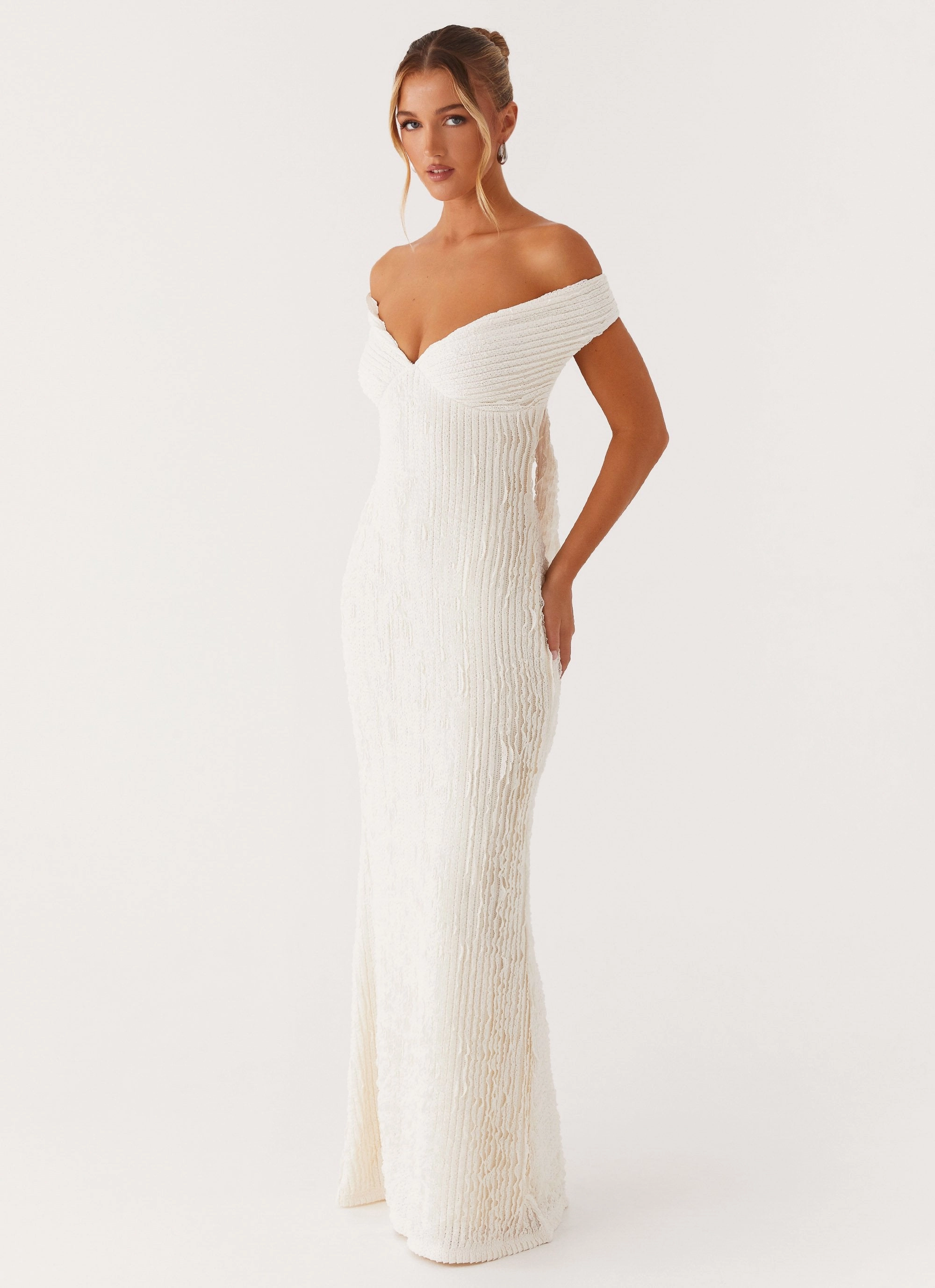 Chantelle Maxi Dress - Ivory Zip Closure Trendy Vibe