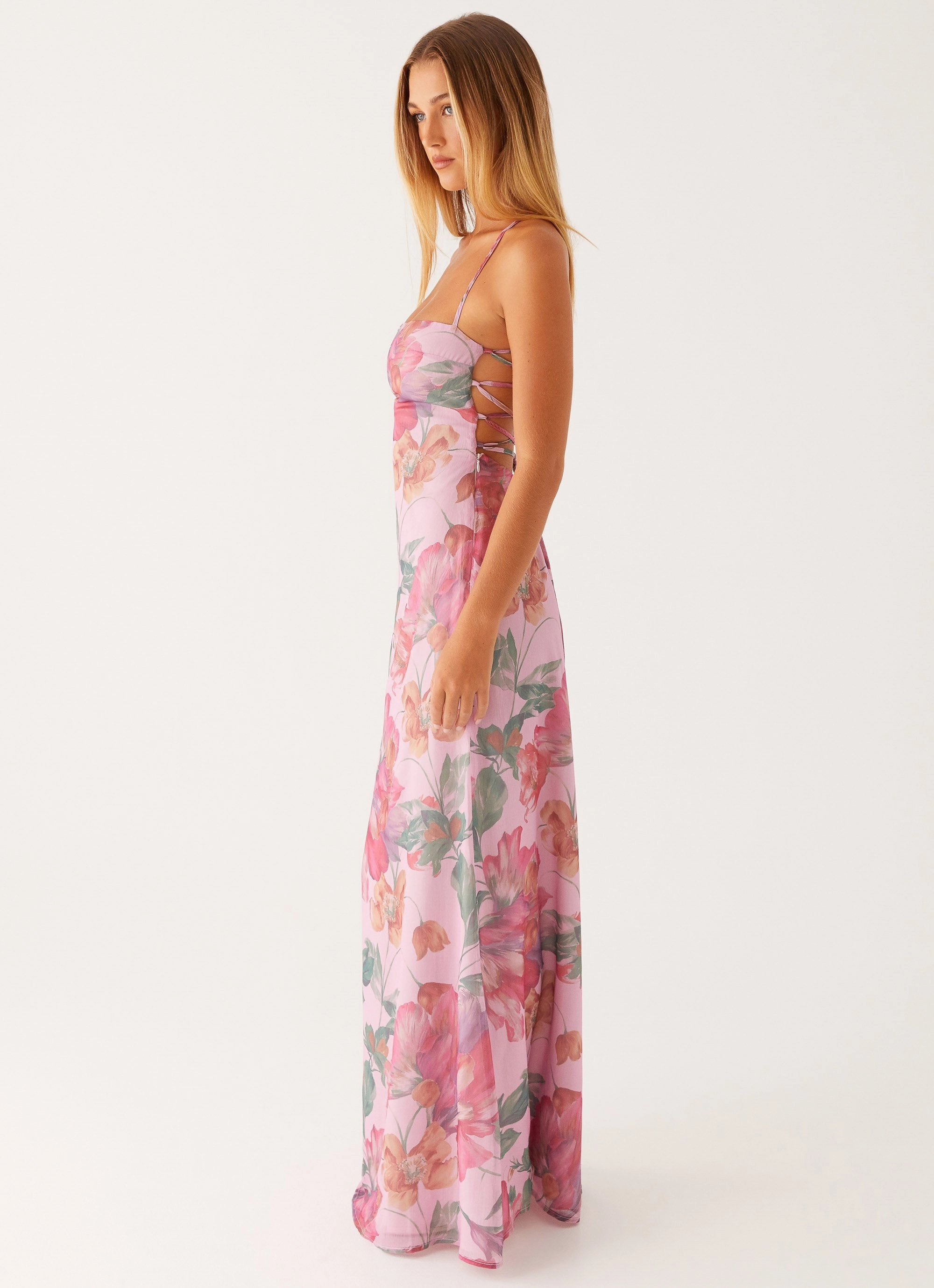 Peggy Maxi Dress - Pink Floral Urban Fit Gentle Fit