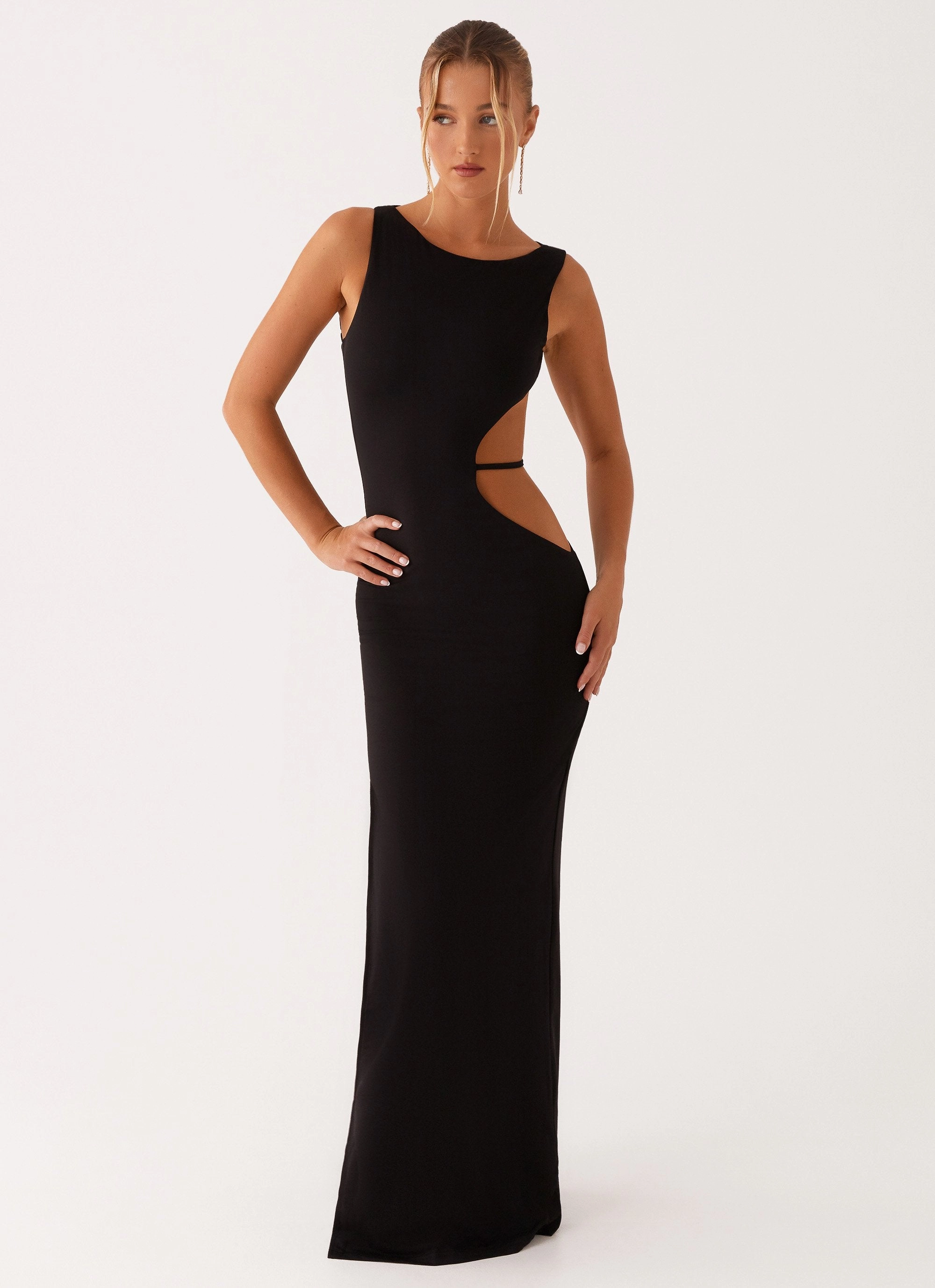 Light Aesthetic Minimal Core Sutton Maxi Dress - Black