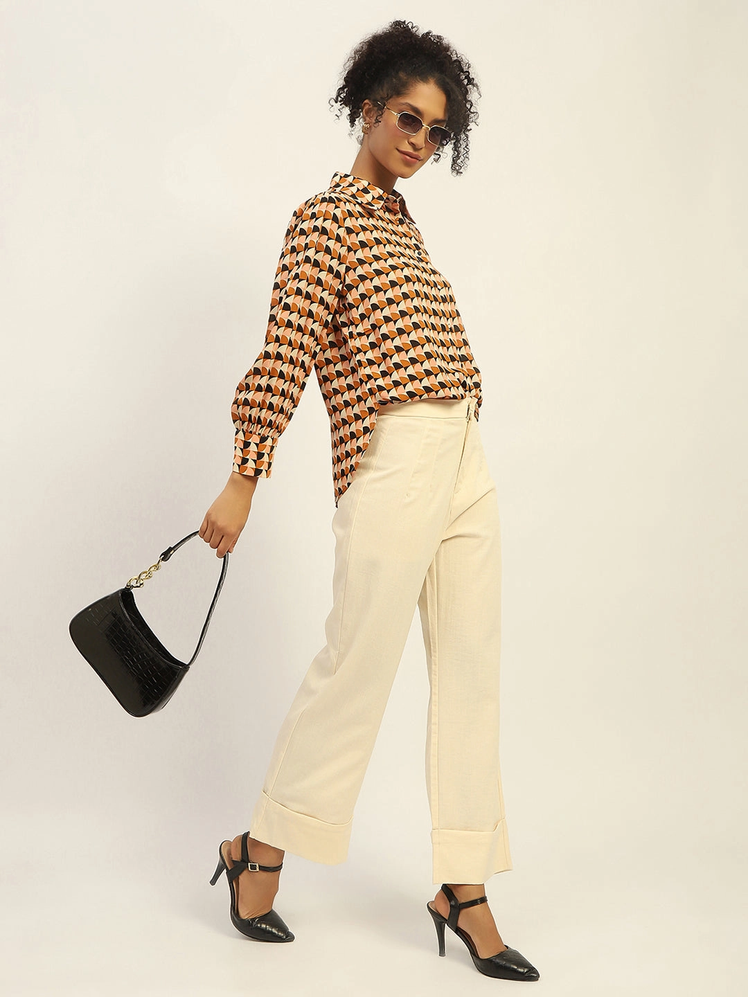 Madame Straight Leg Off White Trousers ArticulatedJoints