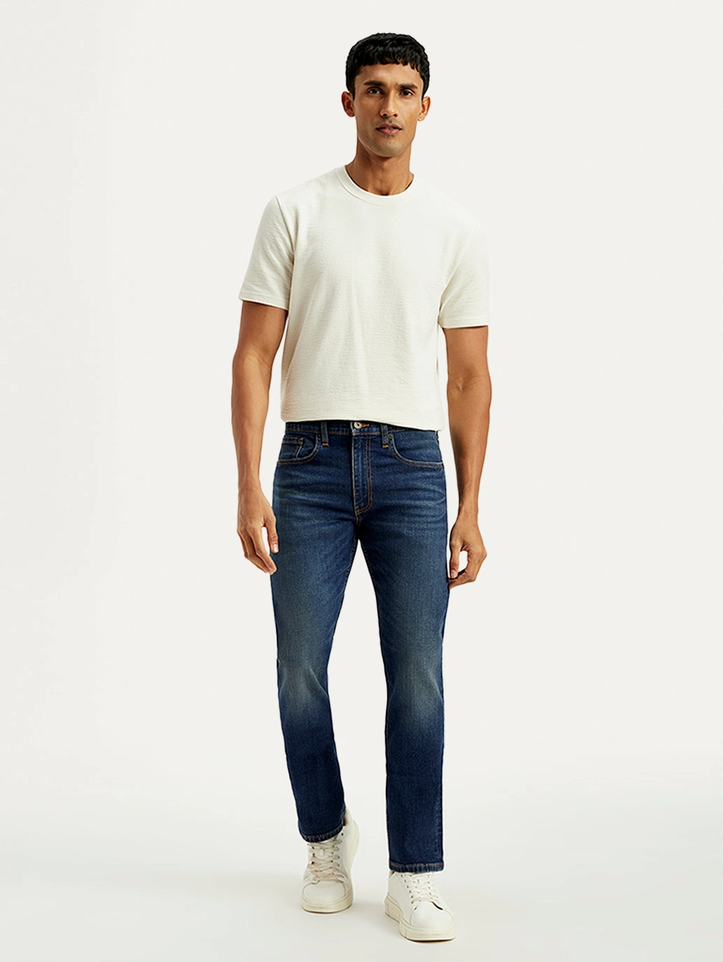 Balanced Look Men's Tinted 513 Blue Slim Straight Fit Mid Rise Jeans