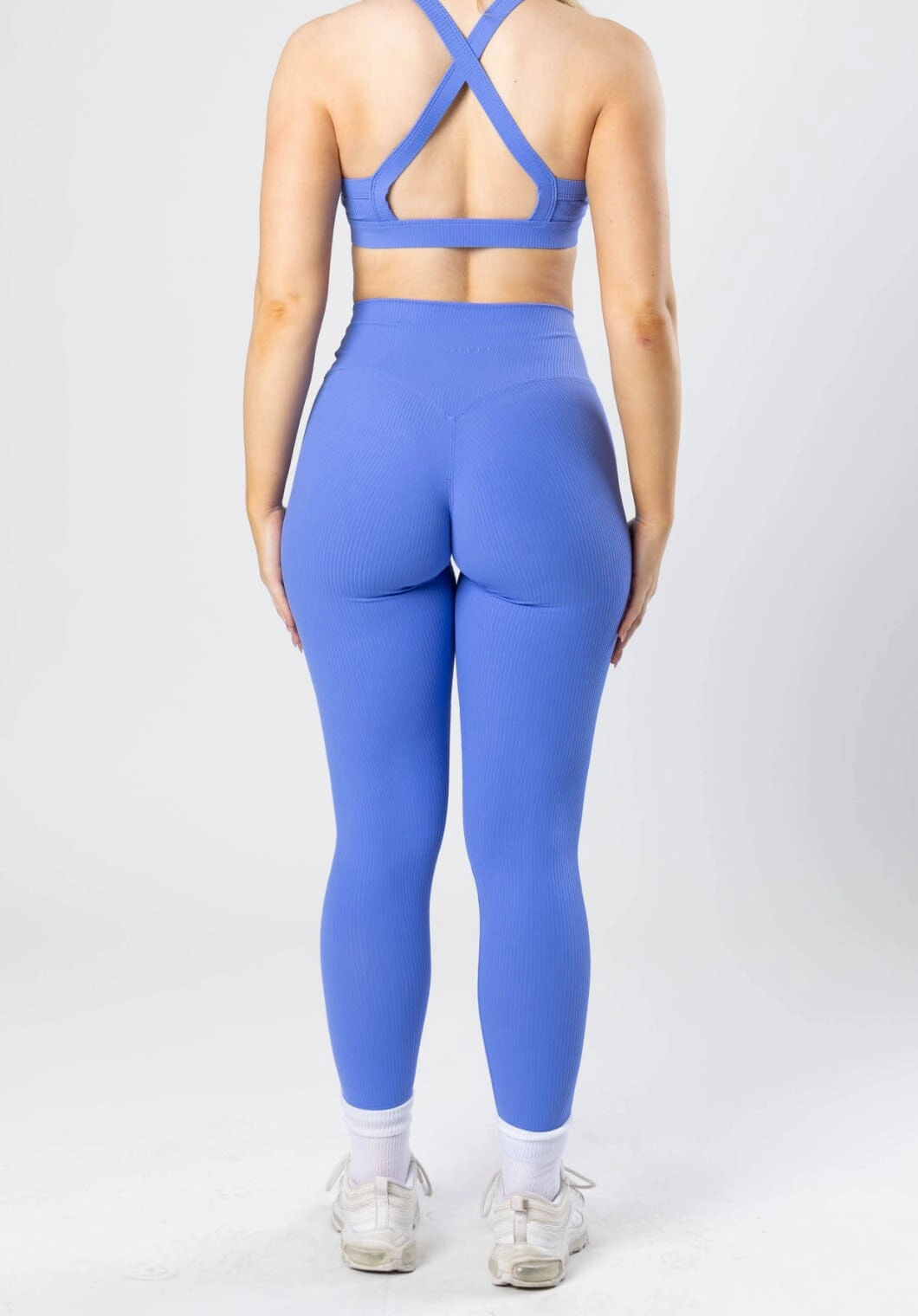 CloudRib? Original Sculptseam? Legging High Dive Fitness Mode Layered Panel Design