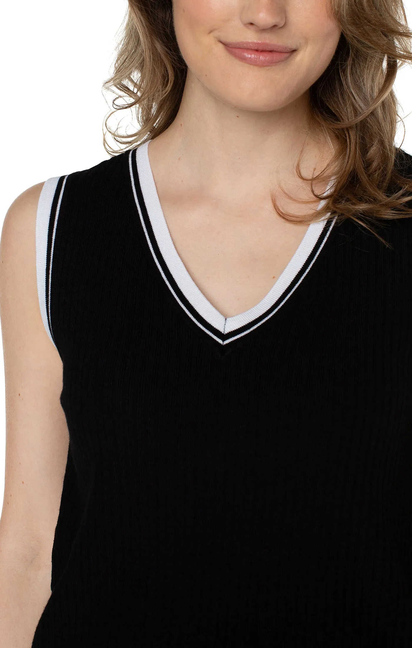 Basic Piece Soft and Relaxed Comfortable Wear Fit Sleeveless V-Neck Sweater with Trim Detail