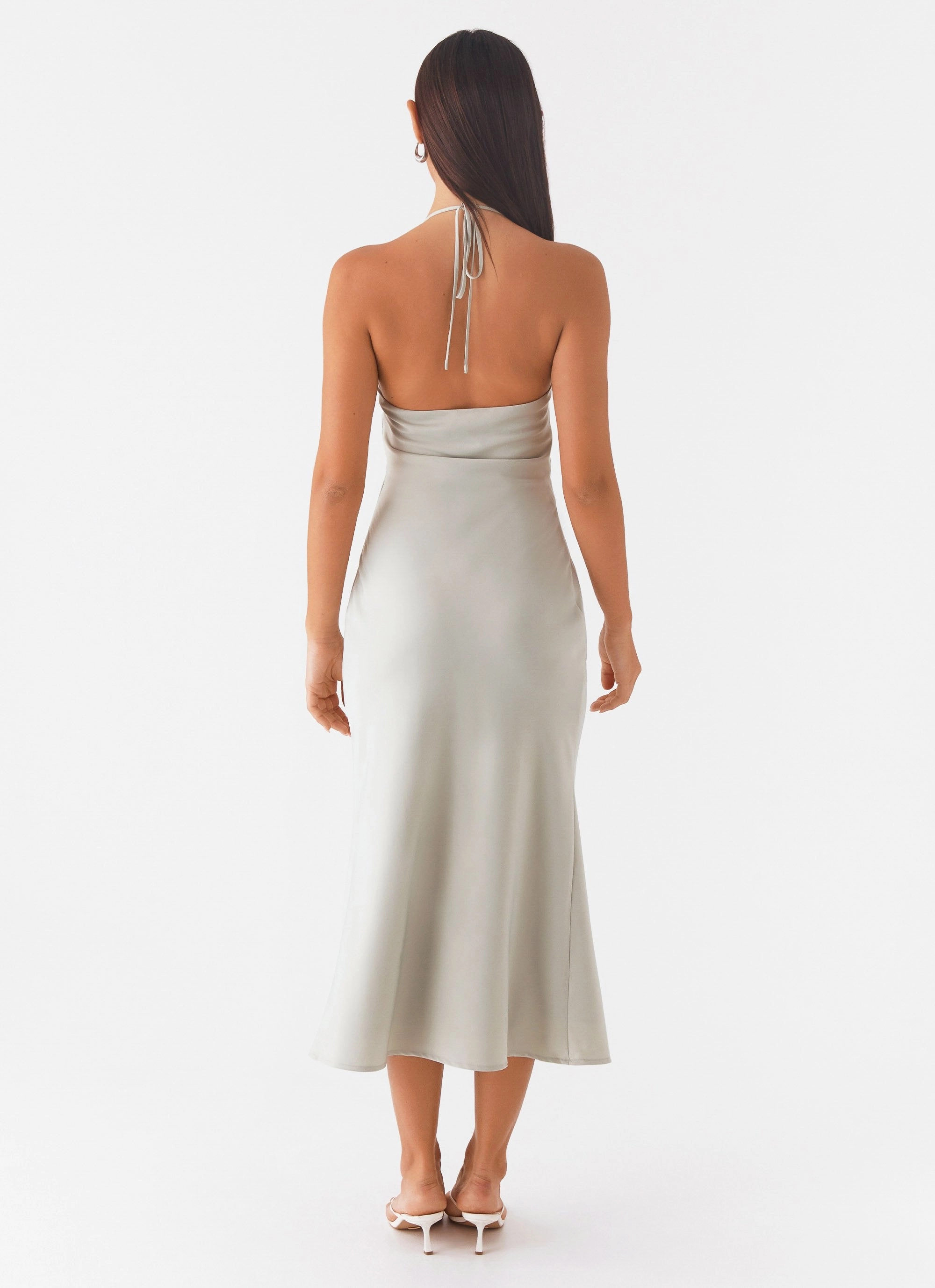 Practical-Style Sleek and Flattering High Note Midi Dress - Sage