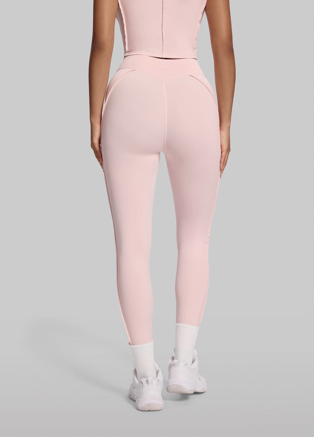 Contour Stitch Leggings Soft Stretch Design Chic and Stylish