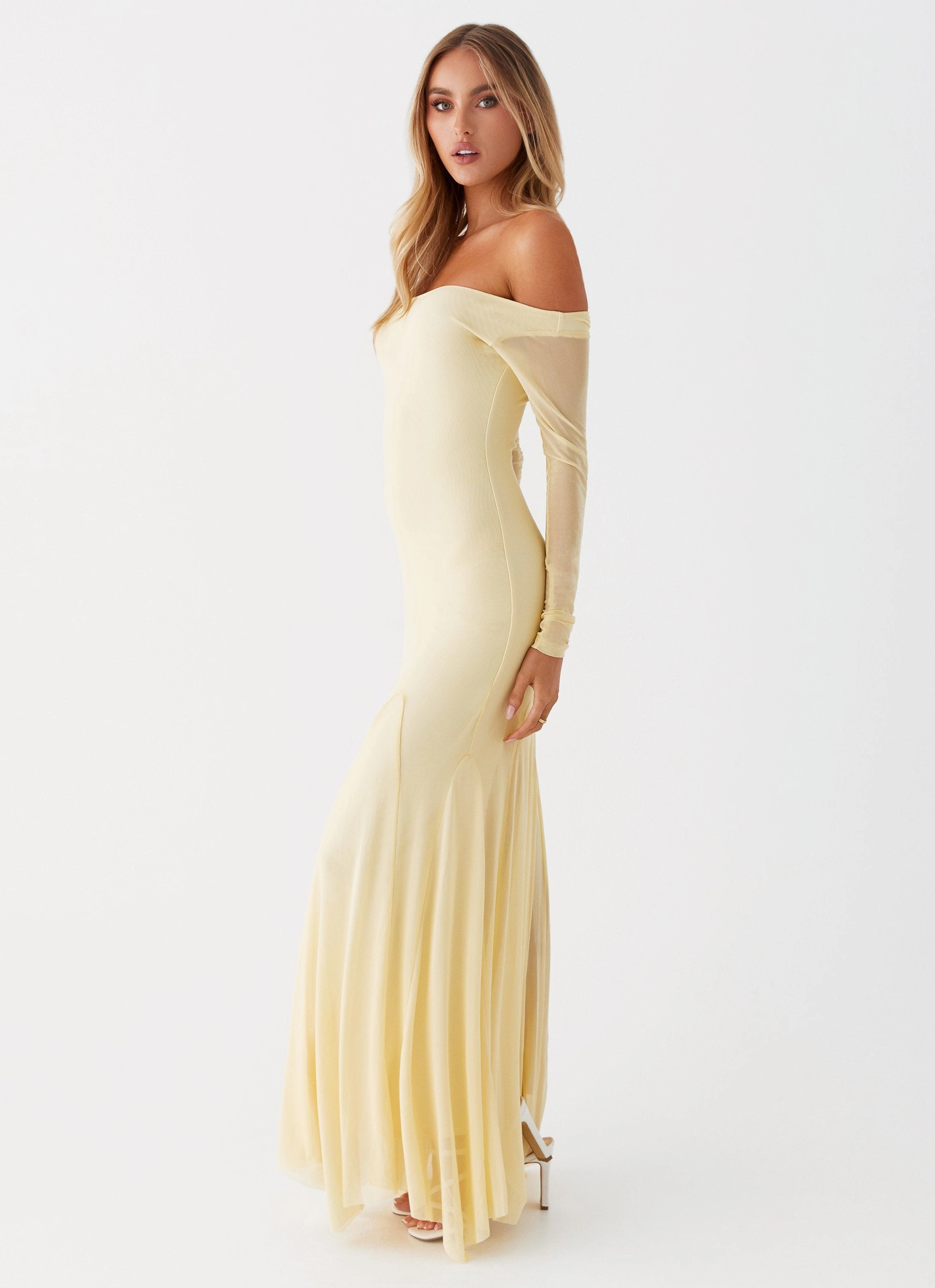 Mid layer Simple Form Maribel Maxi Dress - Yellow