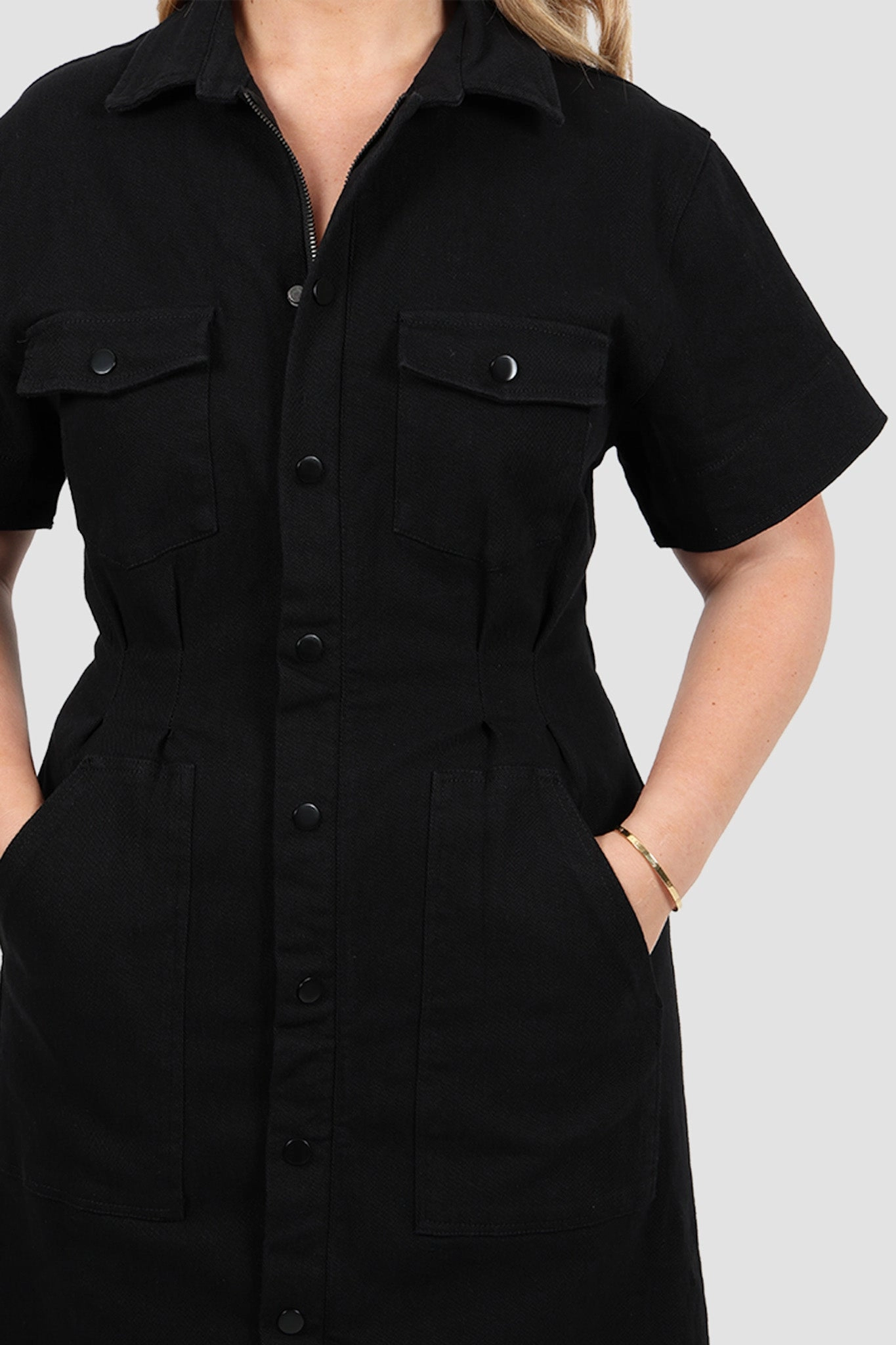 Light Fabrication Pretty Glow SAVEIRA DENIM MIDI DRESS BLACKOUT