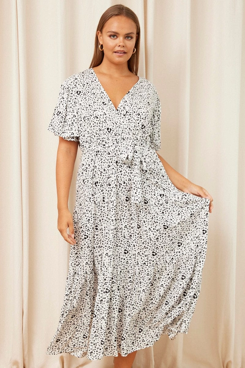 Vibrant Hue ReinforcedHem White Animal Print Maxi Dress Short Sleeve Wrap Front Tiered