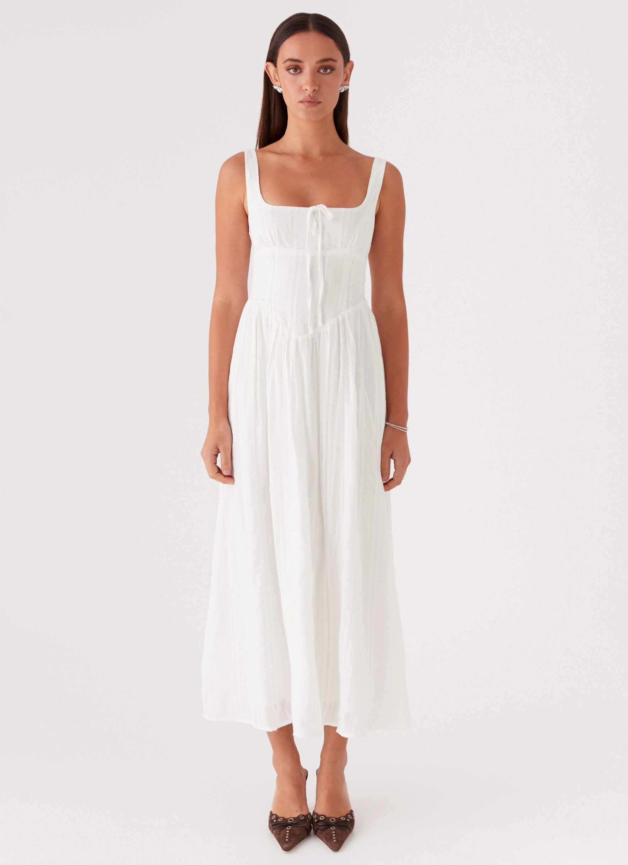 Work Mood Dreamy Silhouette Pascuelle Midi Dress - White