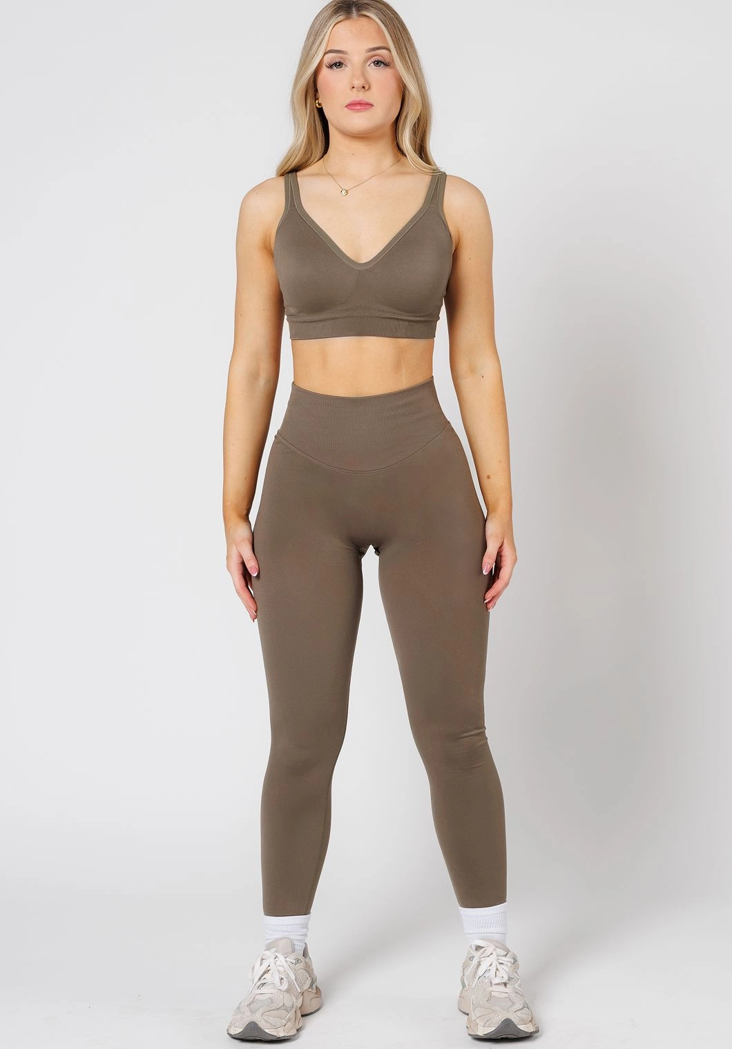 CurveFlex Hourglass Sculptseam? Plus Seamless Legging Everglades Thermal Warm Morning Jog