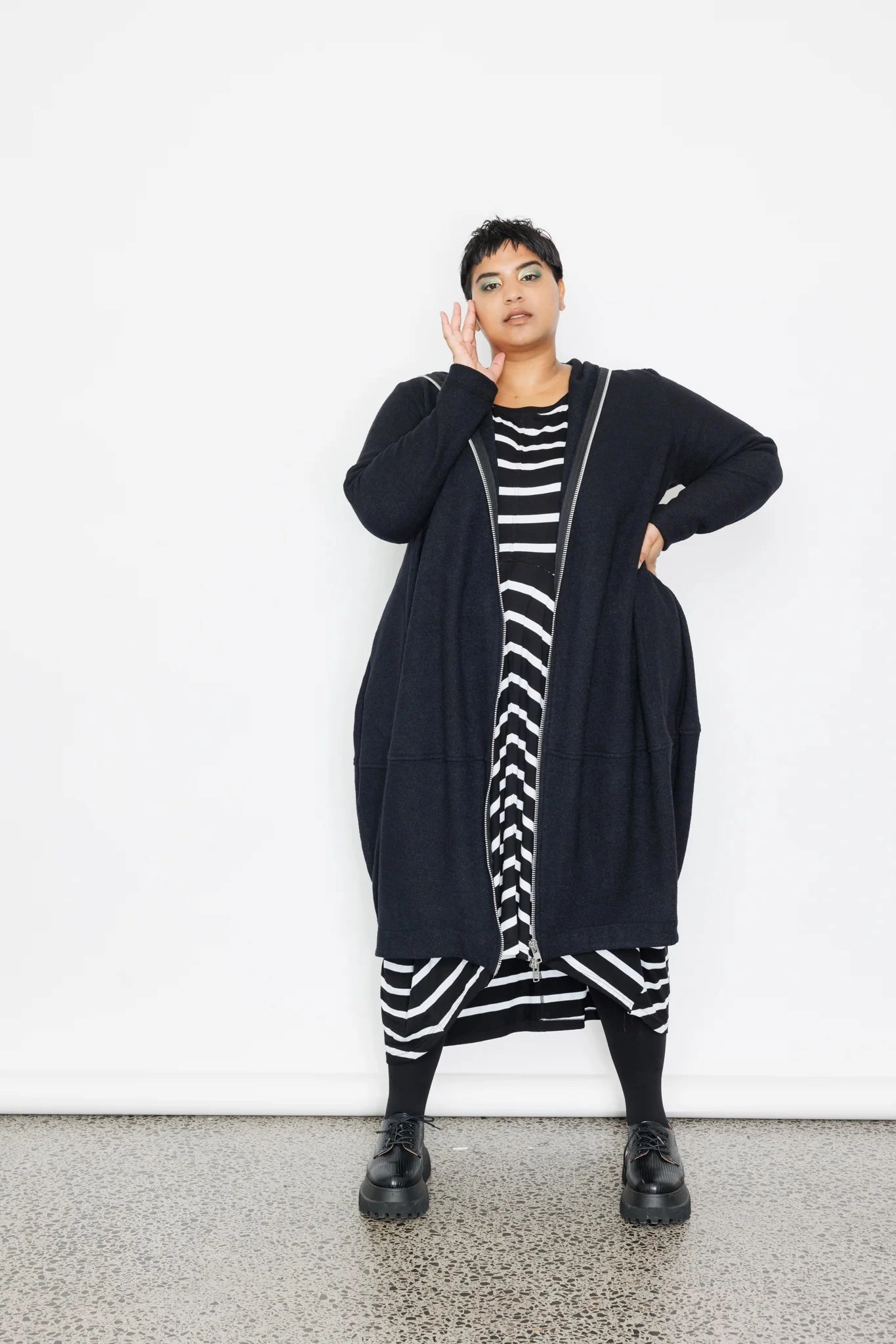 Lala - 087NZ Sculpture Coat Transitional Wear