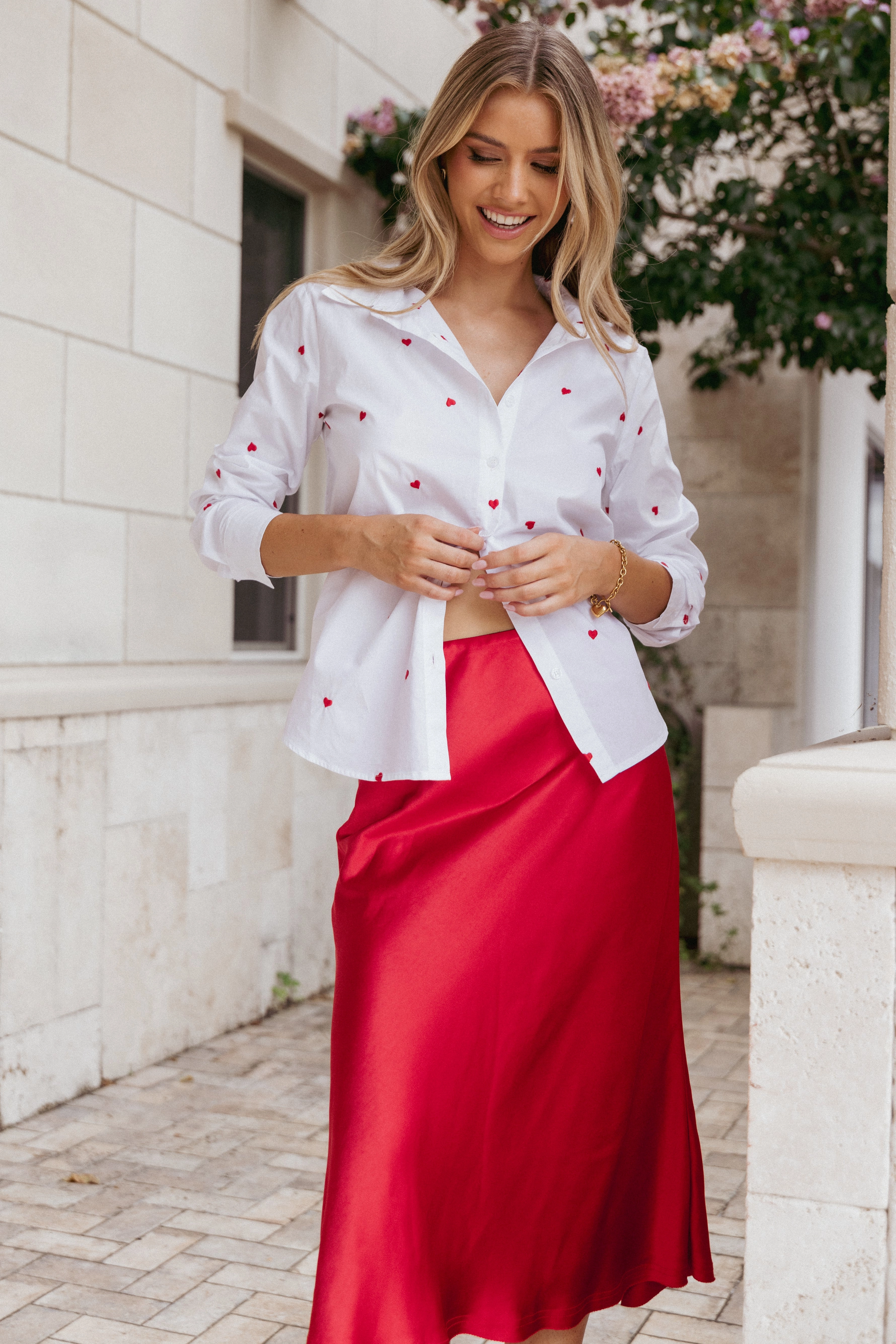 Cyra Heart Top - White Red Perfect Layering Abrasion Resistant Edges