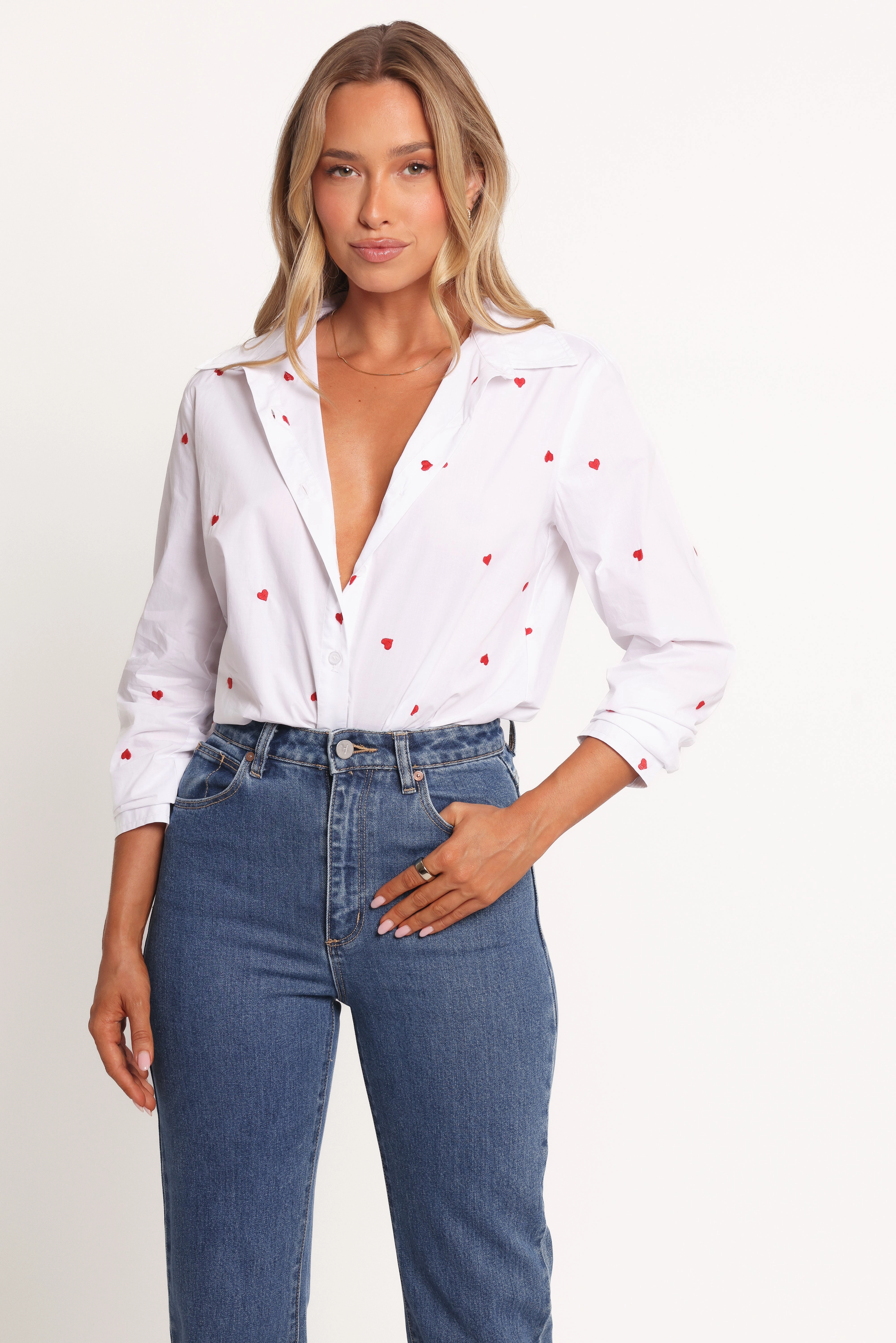 Cyra Heart Top - White Red Vintage Style