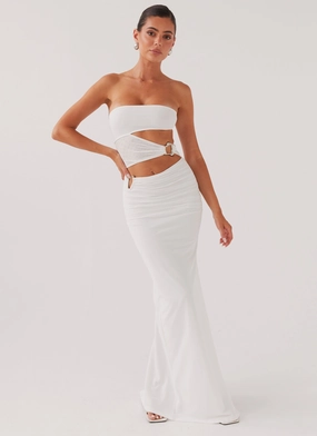 Lightweight-Comfort Into Pieces Mesh Maxi Dress - White