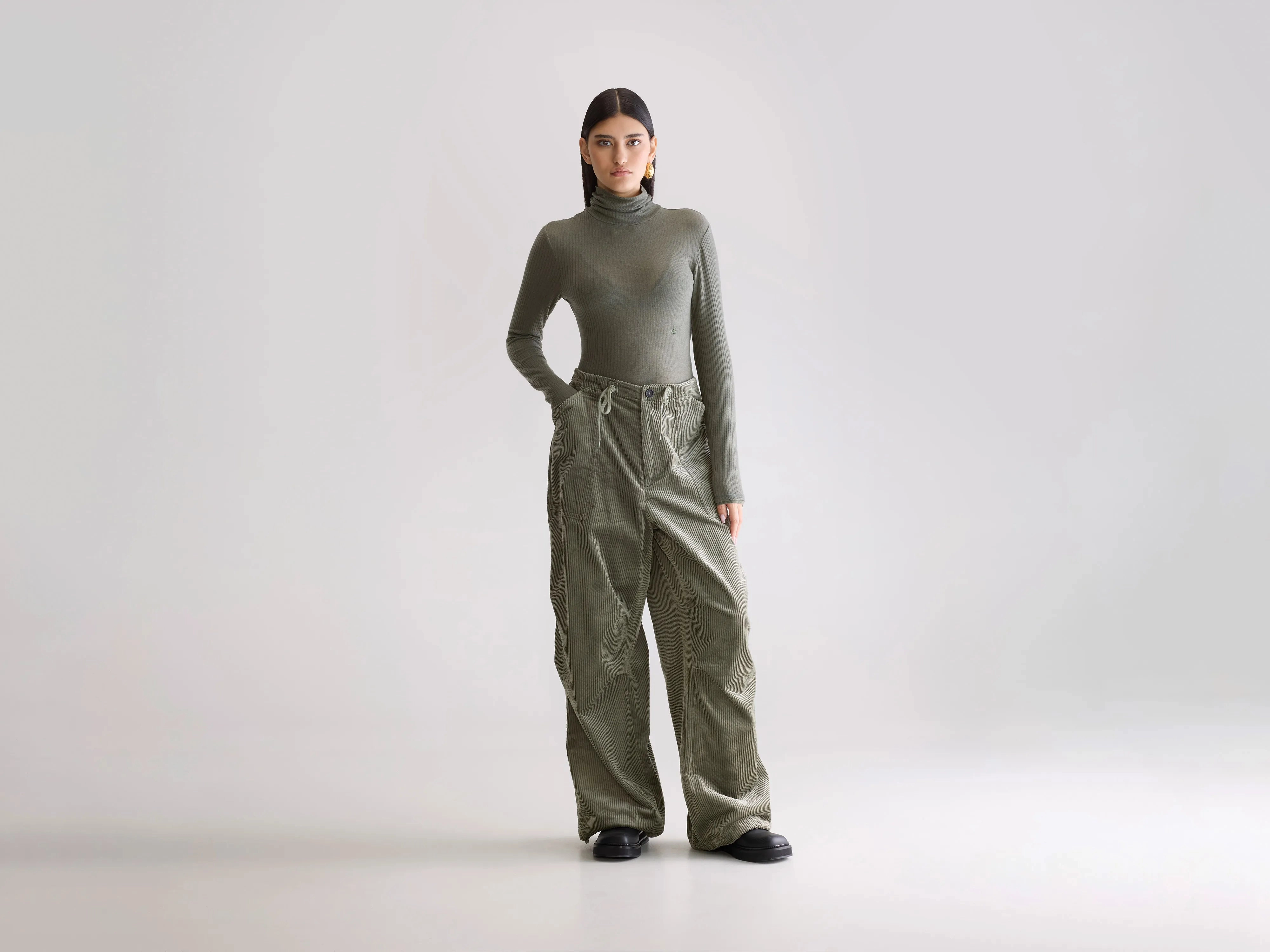 Perfect Design Timeless Utility Jicko baggy trousers (252 / W / SAGE)