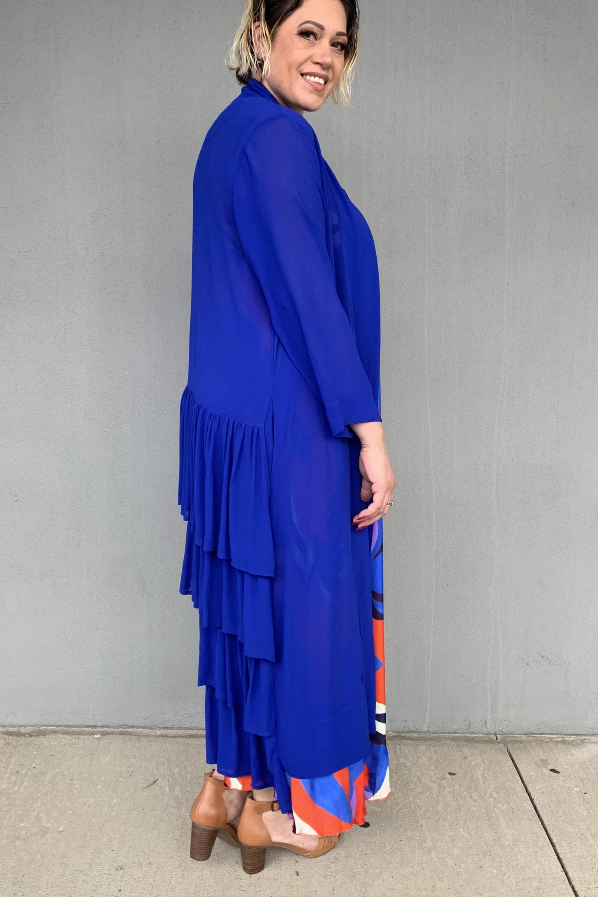 Jellicoe - JS24-26A Frilled Back Duster All Season Compatibility