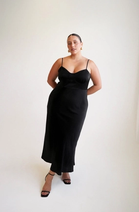 elegant design MARGOT SILKY SLIP MIDI DRESS BLACK