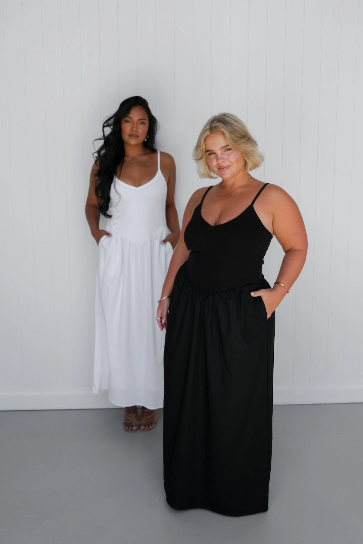 Crisp Look YARA DRESS BLACK