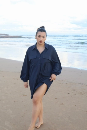 Easy Flow Chic Motion RORAN BUTTON DRESS NAVY