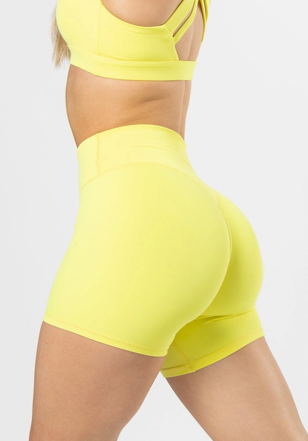 Non Restrictive Waistband RecStretch Original Sculptseam? Plus 5?? Short Lemonade
