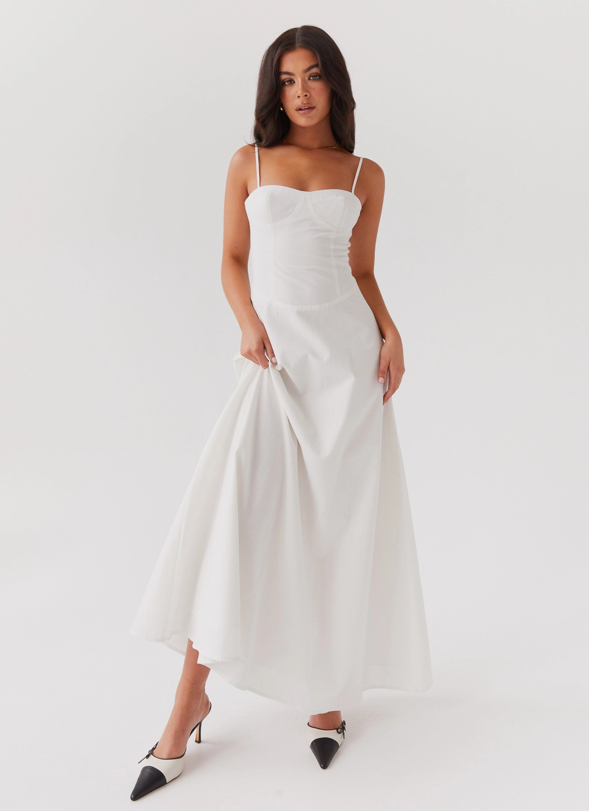 Vibrant Look All-Purpose Comfort Angelina Linen Maxi Dress - White