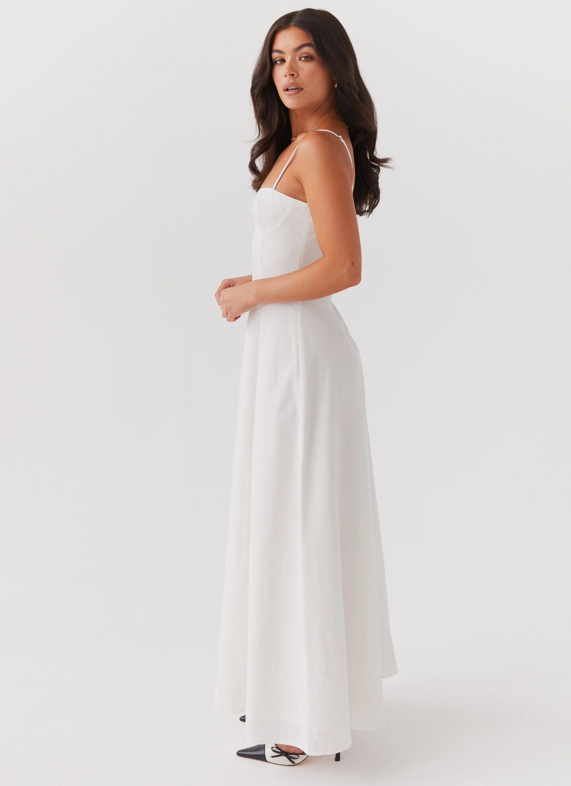 Angelina Linen Maxi Dress - White Chic and Cozy