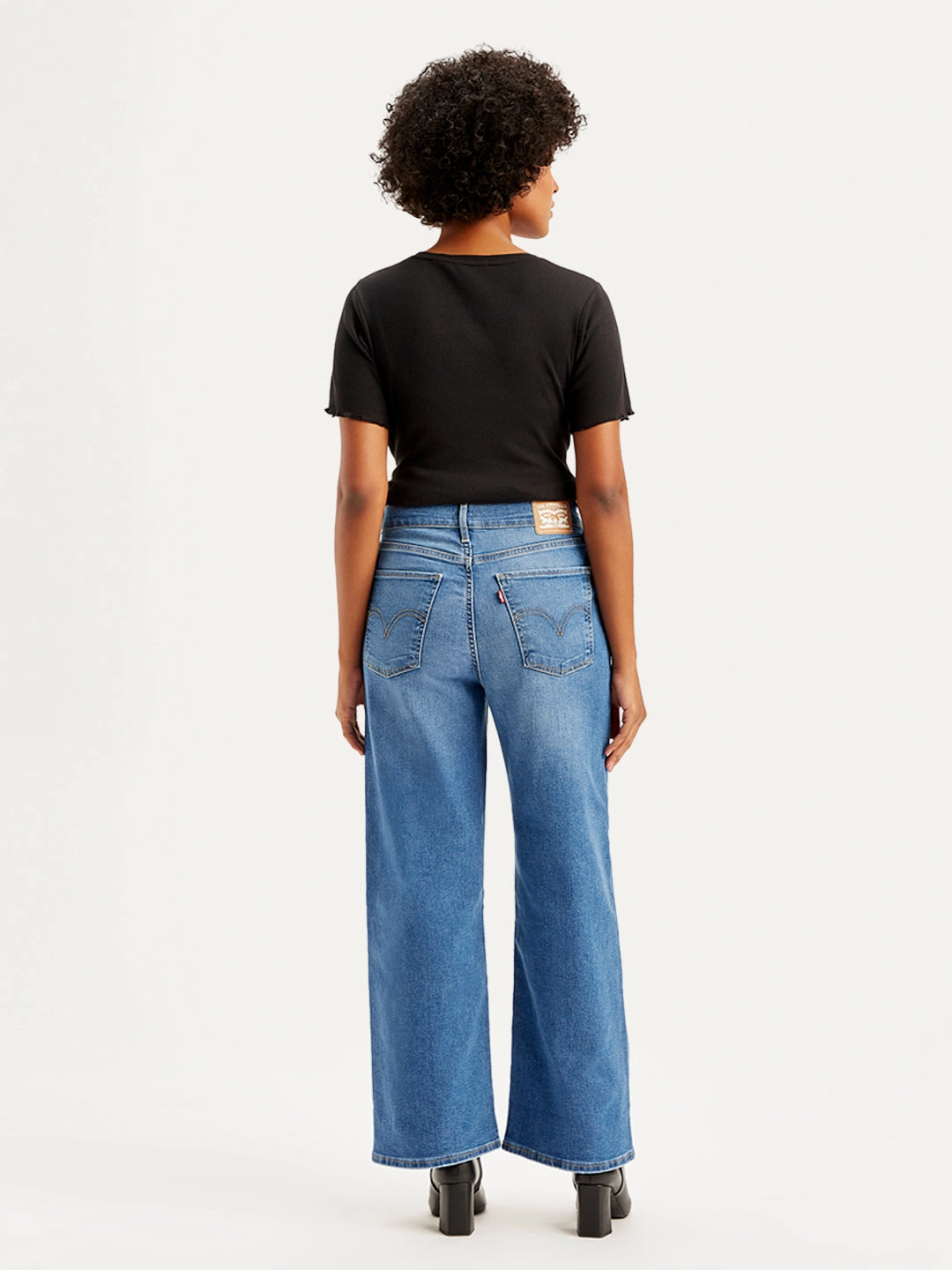 Vibrant Fashion Lover Women's Blue Mile High Wide Leg Fit High Rise Jeans